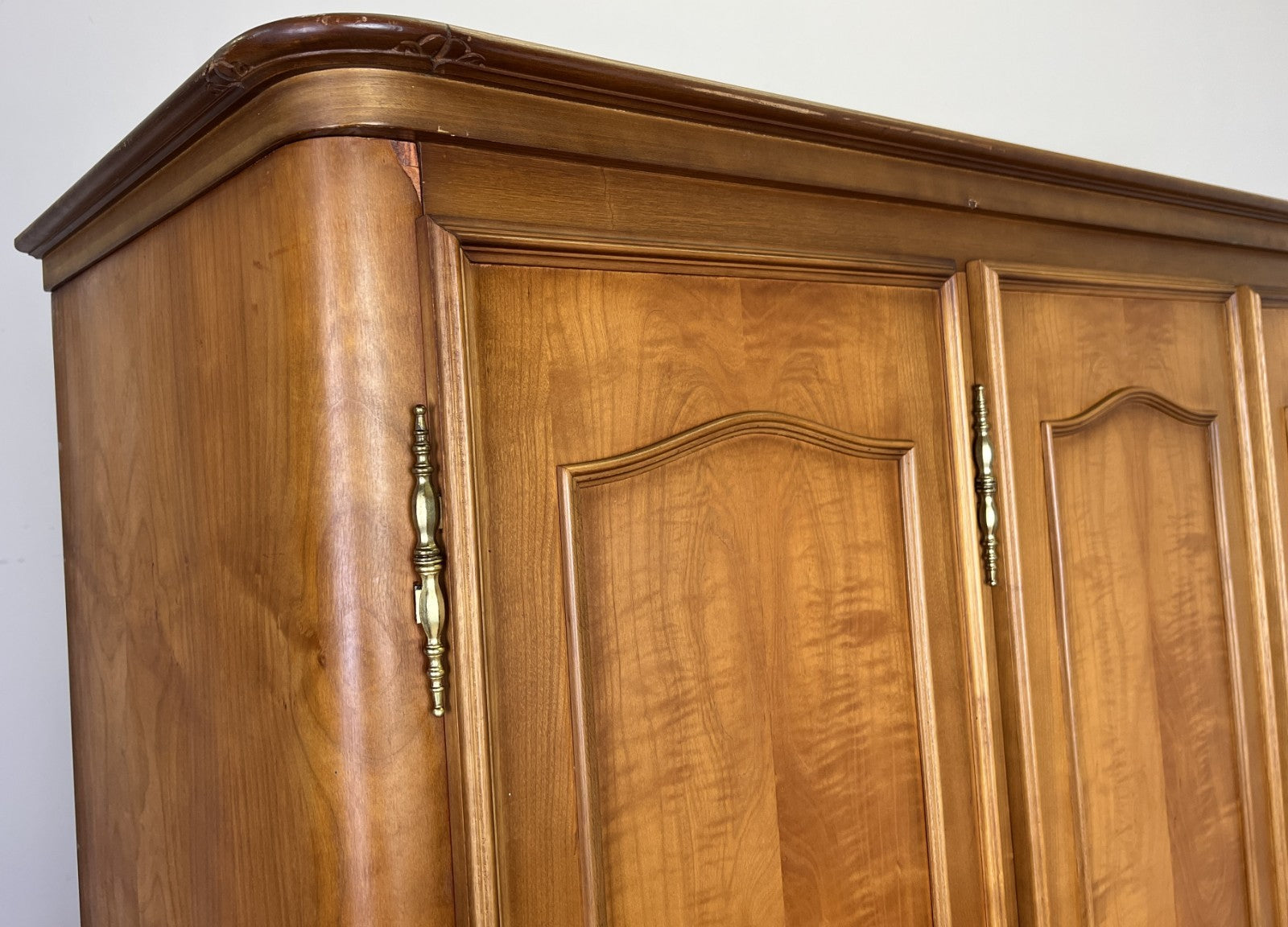 Wardrobe Vintage French Louis XVI Style Four Door Carved Armoire LOT 60792