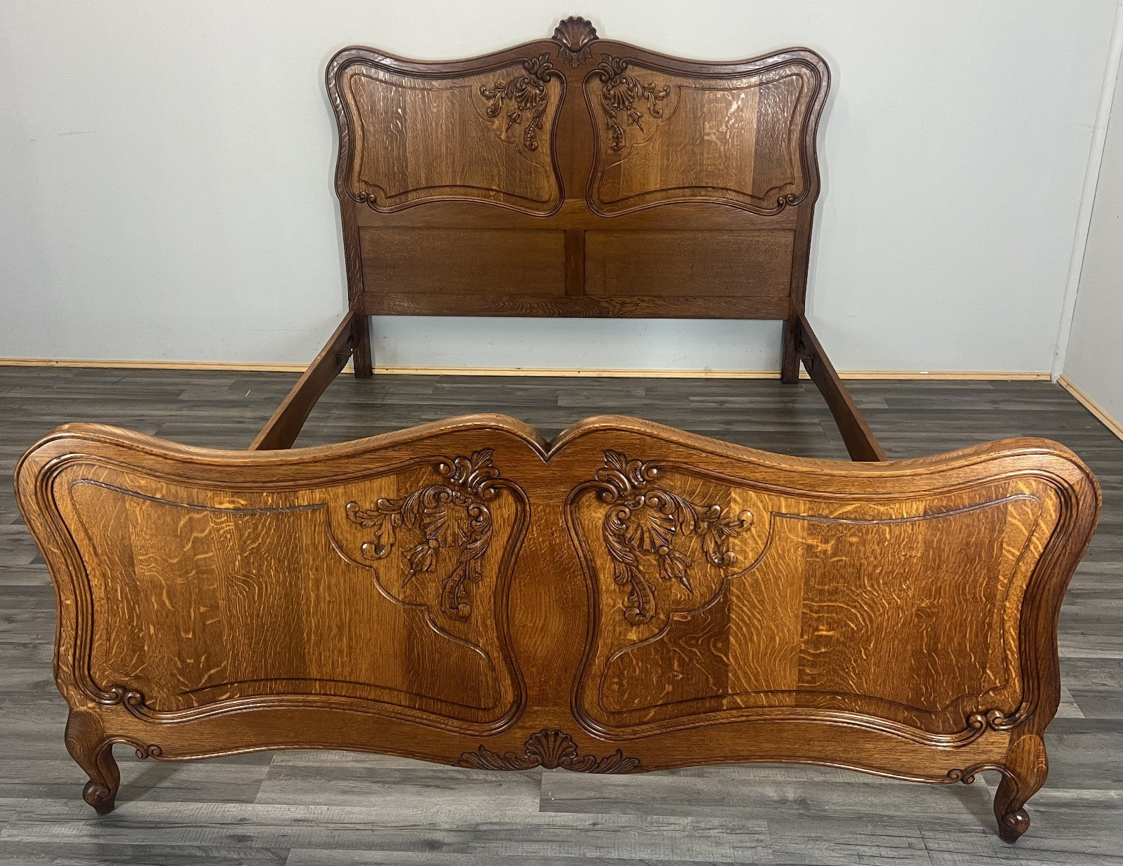 Bed Vintage French Louis XVI King Size Bed Frame Oak Carved Headboard LOT 46090