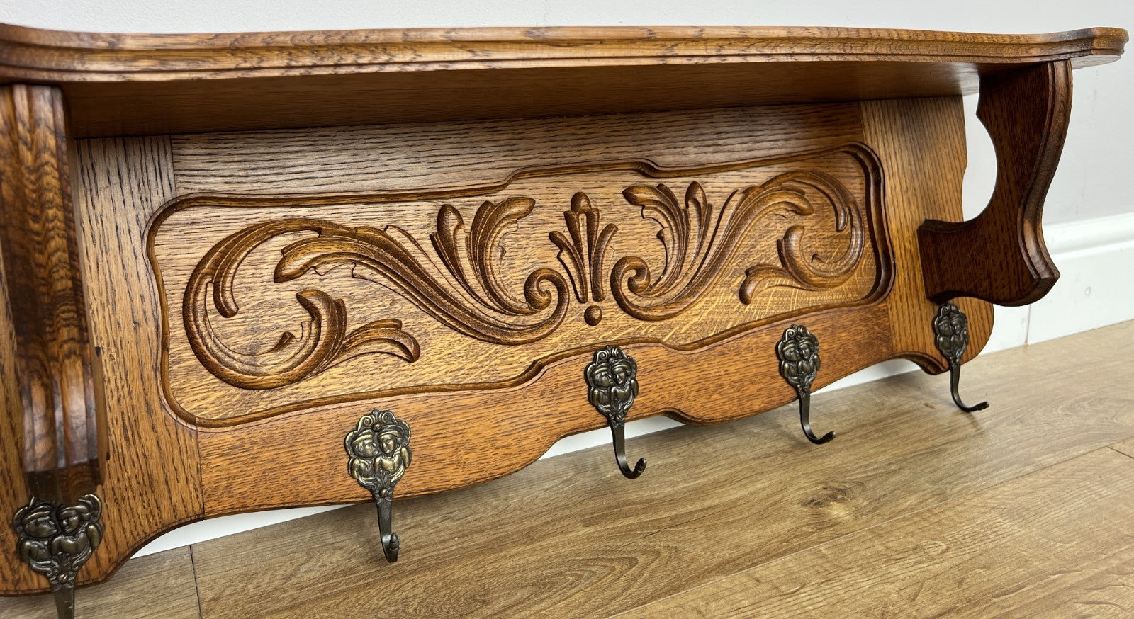 Coat Rack Vintage French Carved Oak Wall Mounted 5 Hooks Rack Hanger LOT 63673