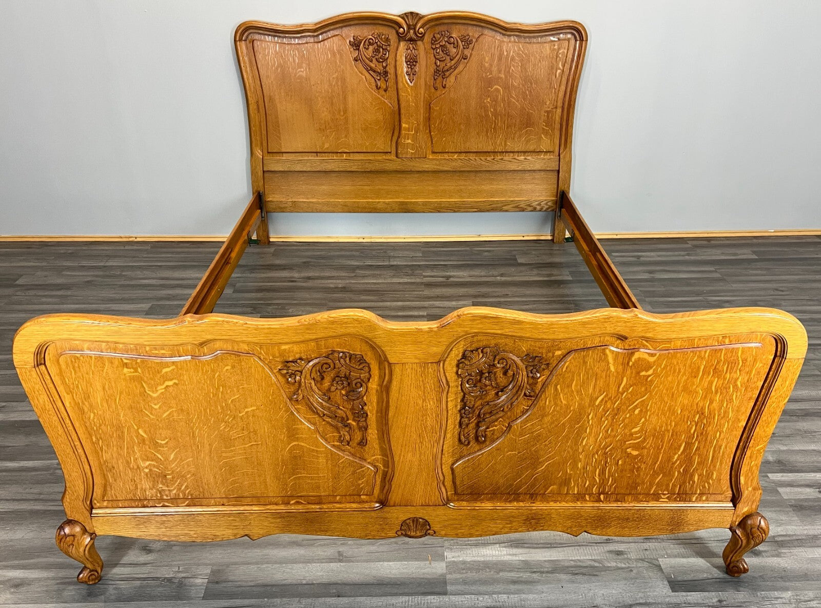 Bed Antique French Louis XVI Oak Double Bed Frame Carved Headboard LOT 36620