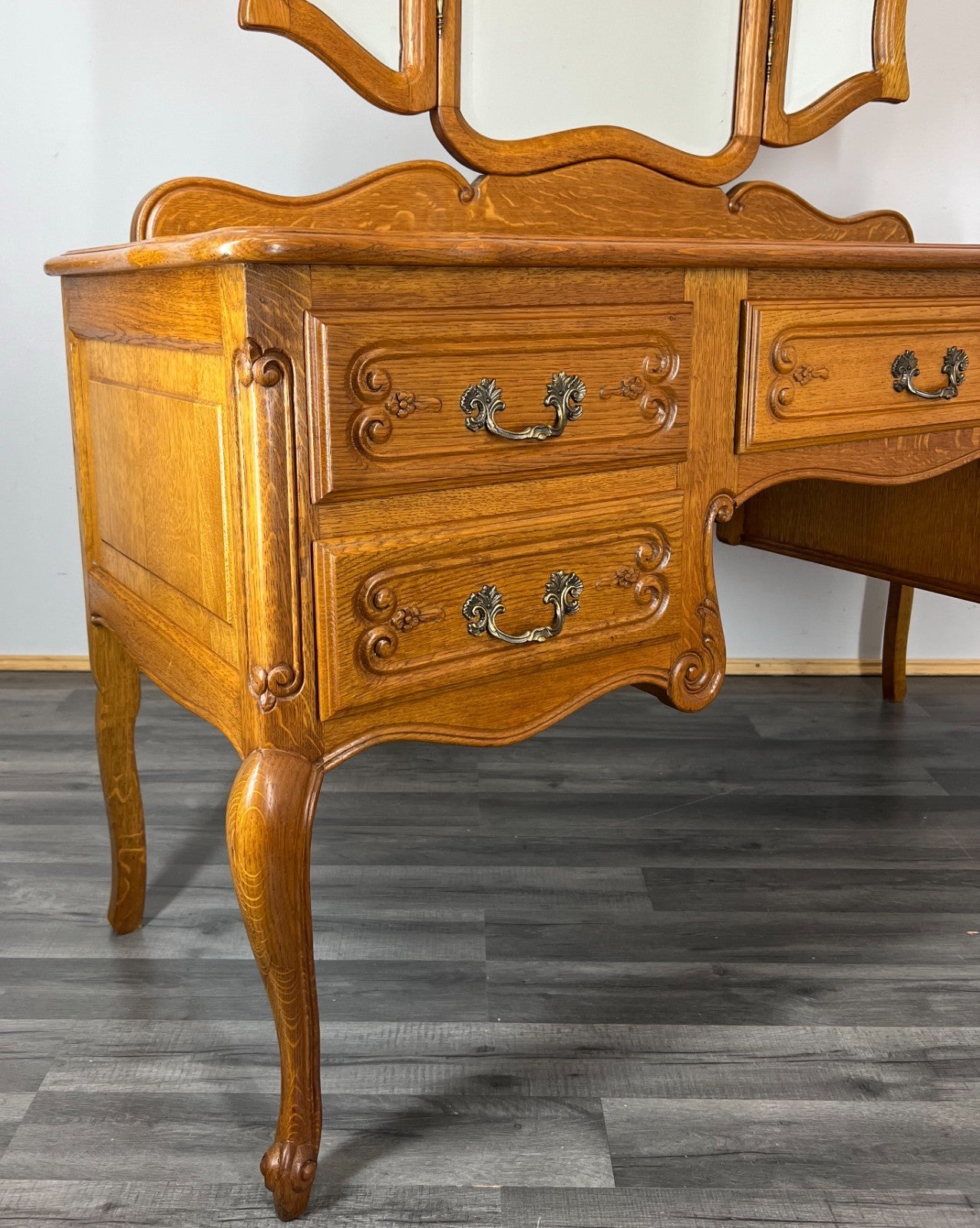 Dressing Table Vintage French Louis with Mirror Oak Vanity Makeup Table LOT 31982