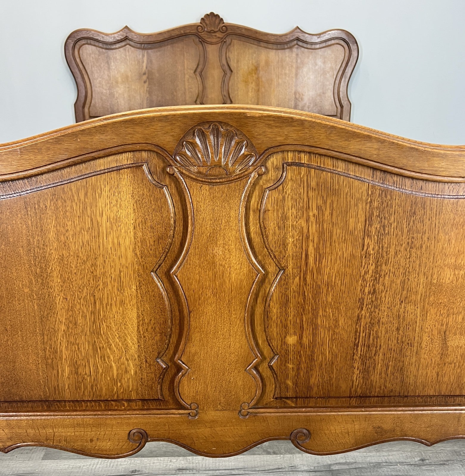 Bed Vintage French Louis XVI Double Bed Frame Oak Carved Headboard LOT 45912