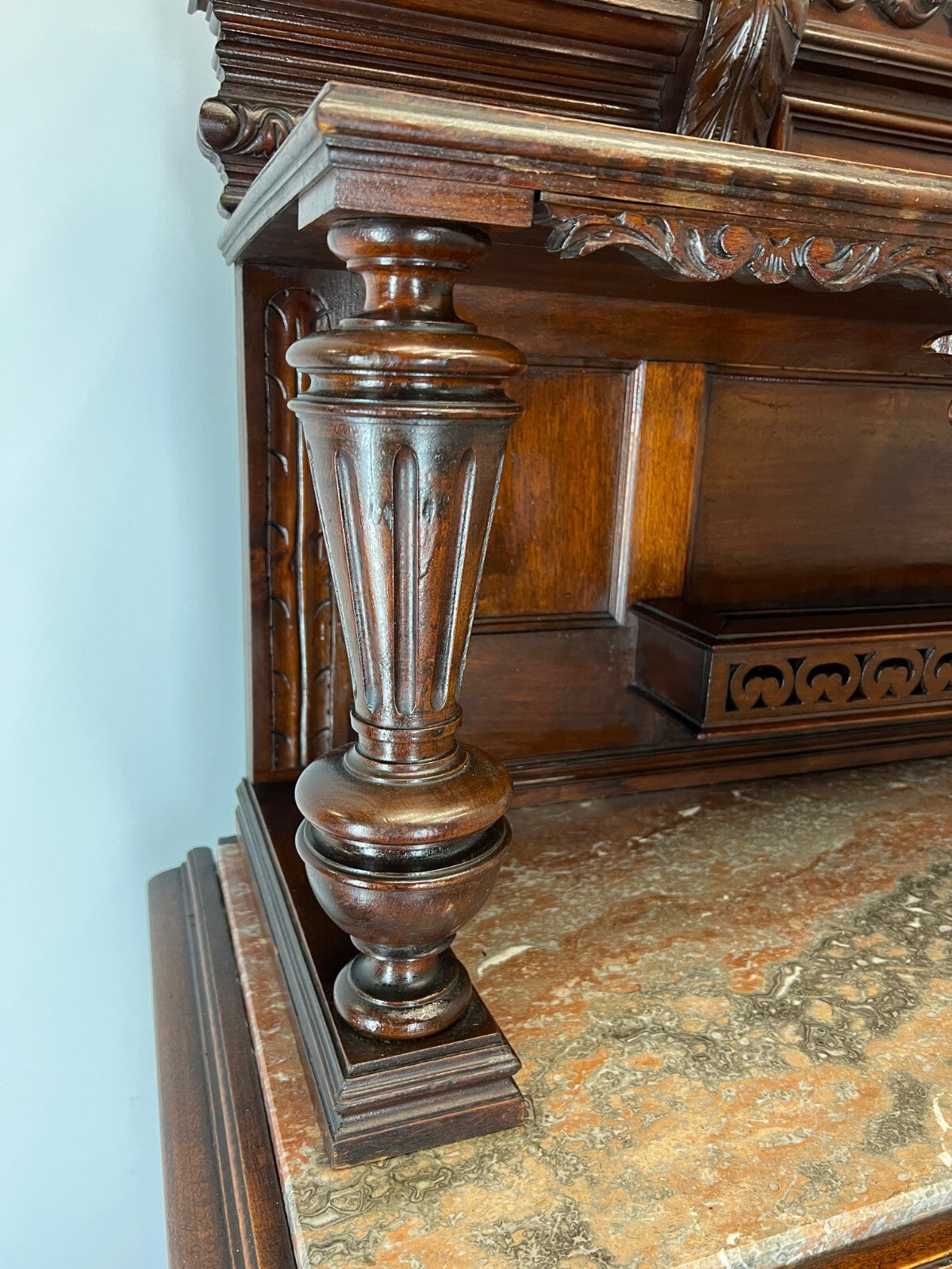 Sideboard Antique French Style Walnut Marble Display Cabinet Cupboard LOT 357615