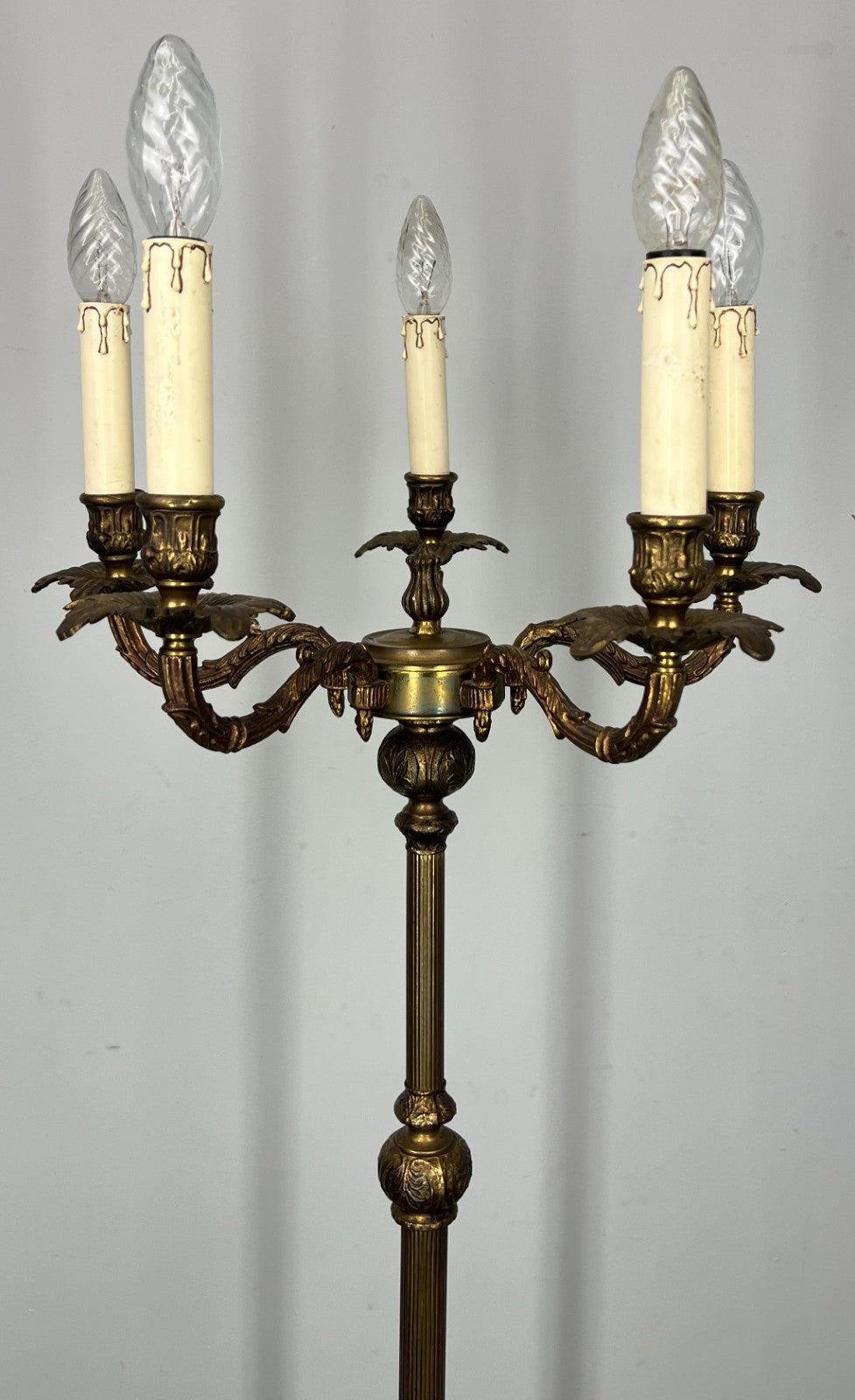Standing Lamp Vintage French Style Brass 5 Lights Candelabra Floor Lamp LOT 48190