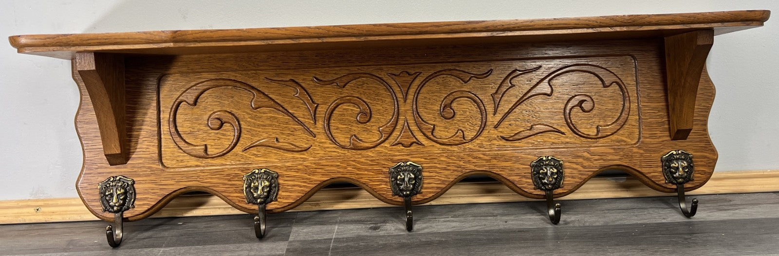 French Vintage Style Coat Rack Oak 5 Hooks Ornate Wall Shelf Coat LOT 47221