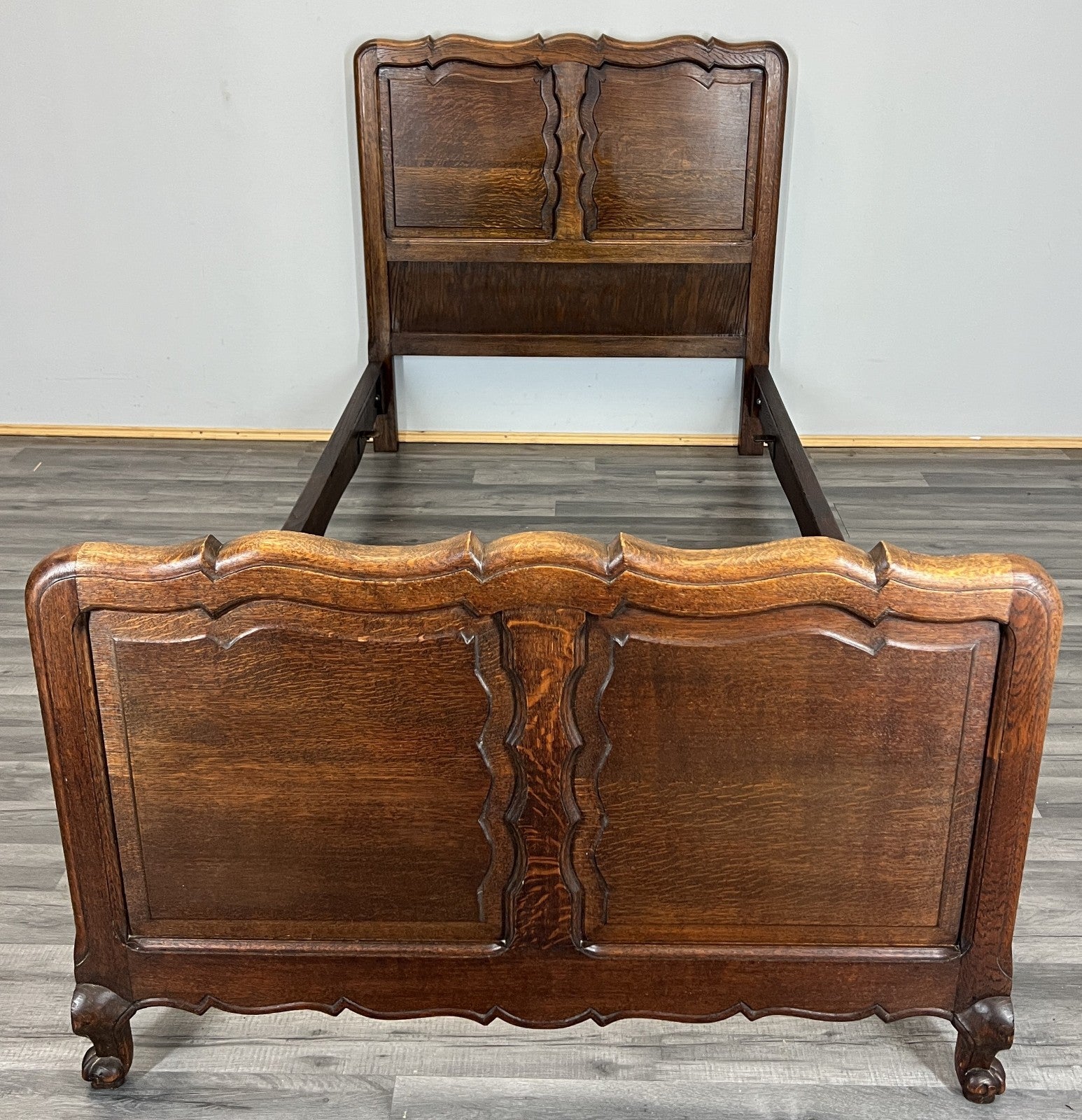 Bed Vintage French Louis XVI Single Bed Frame Oak Carved Headboard LOT 45940