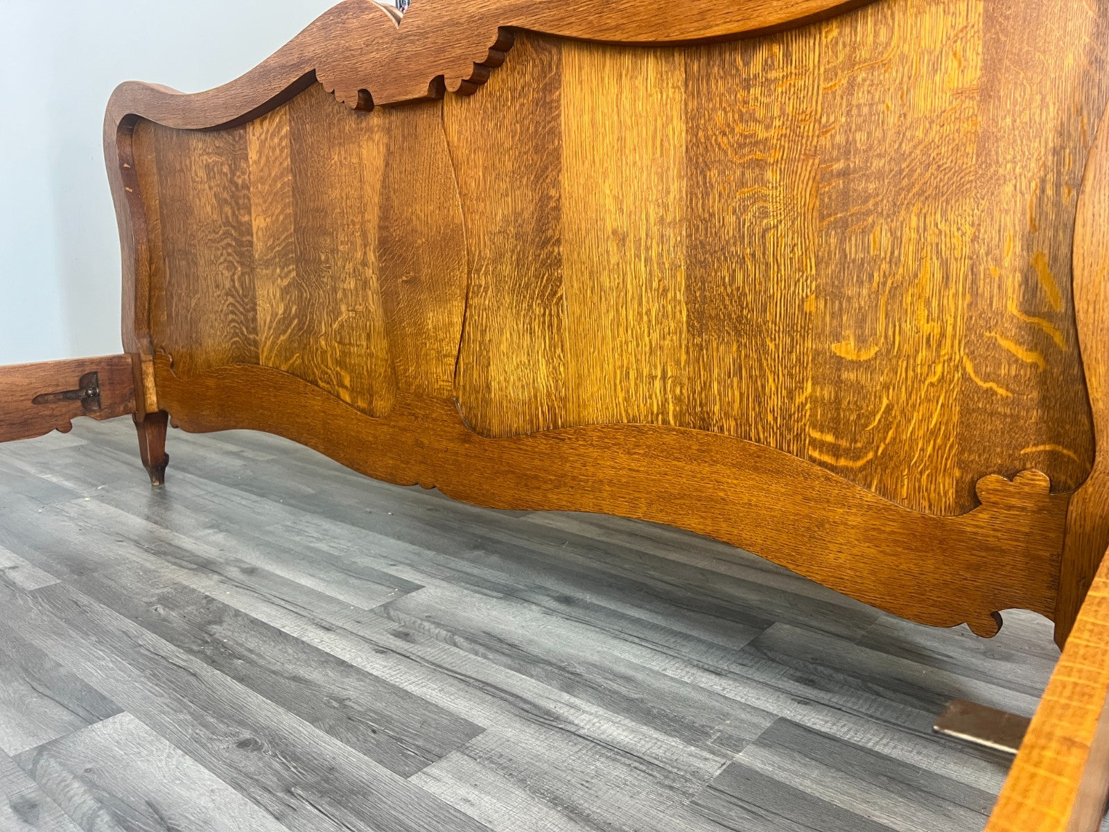 Bed Vintage French Louis XVI King Size Bed Frame Oak Carved Headboard LOT 460911