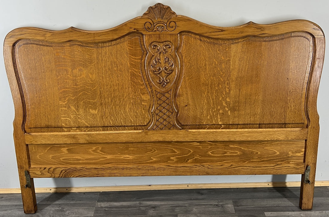 Headboard Vintage French Style Carved Oak Panel for Double Bed LOT 46200