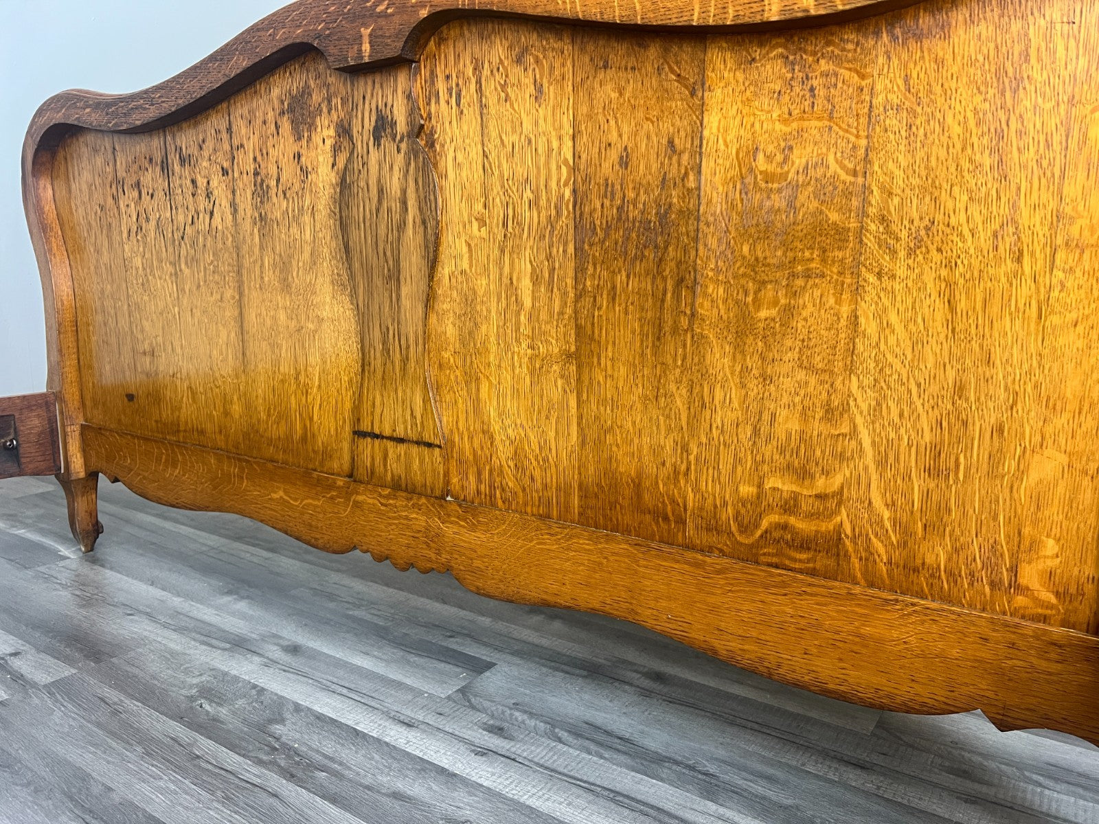 Bed Vintage French Louis XVI Double Bed Frame Oak Carved Headboard LOT 460510