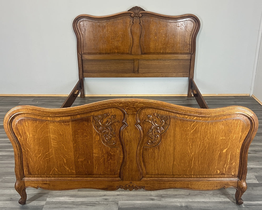 Bed Vintage French Louis XVI Double Bed Frame Oak Carved Headboard LOT 46050