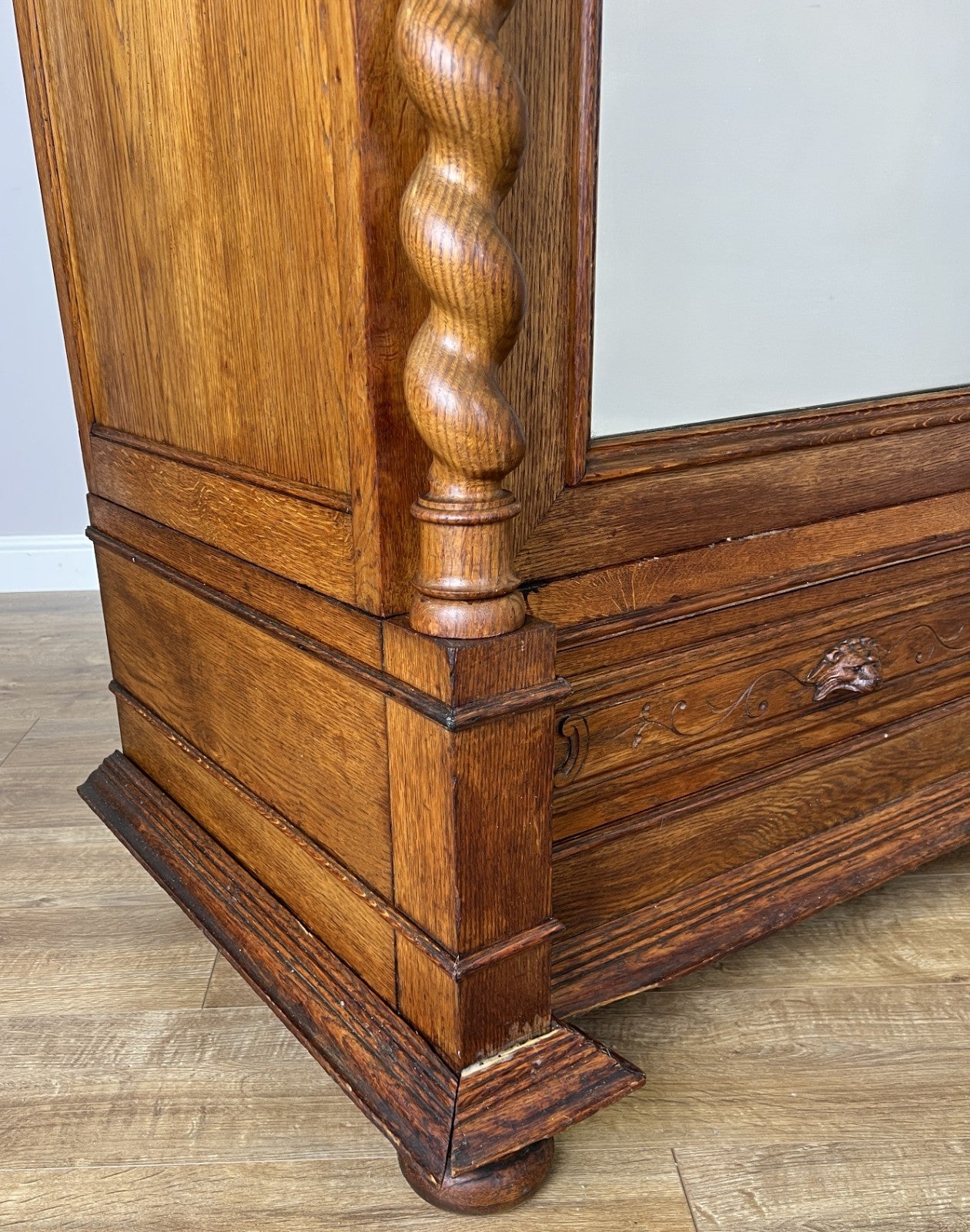 Wardrobe Antique French Oak Two Door Mirrored Carved Armoire Cabinet LOT 61246