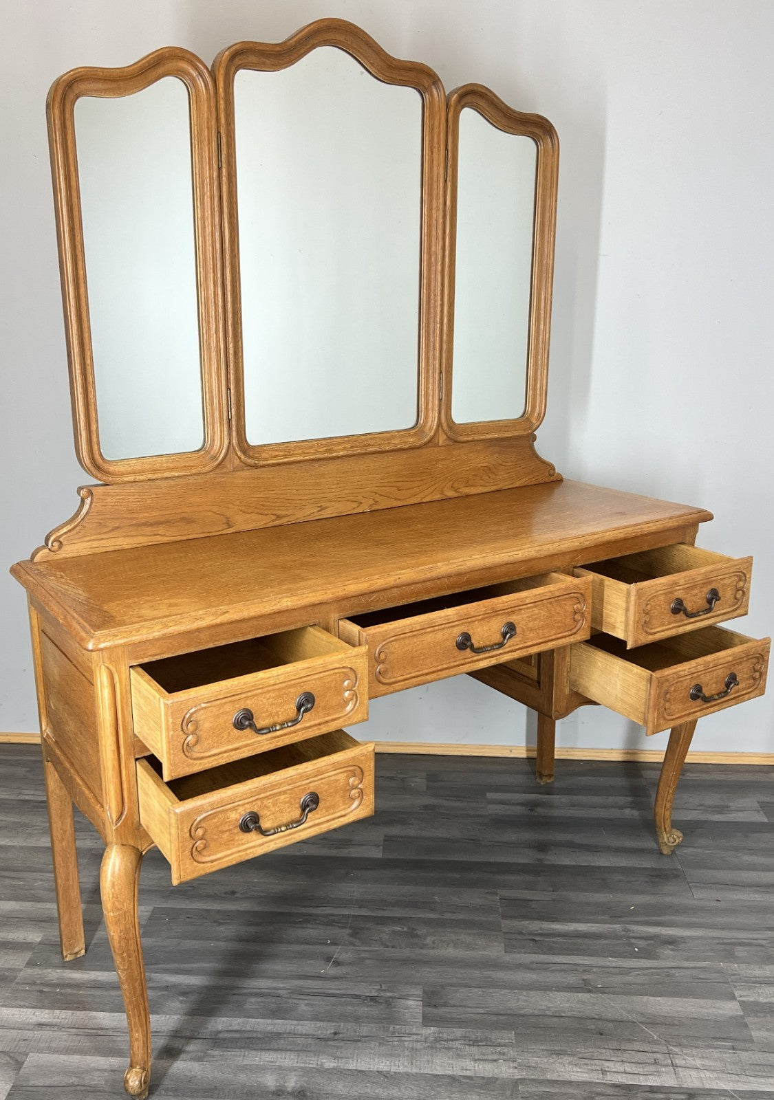 Vintage Dressing Table with Mirror French Oak Louis Vanity Table Makeup LOT 456413