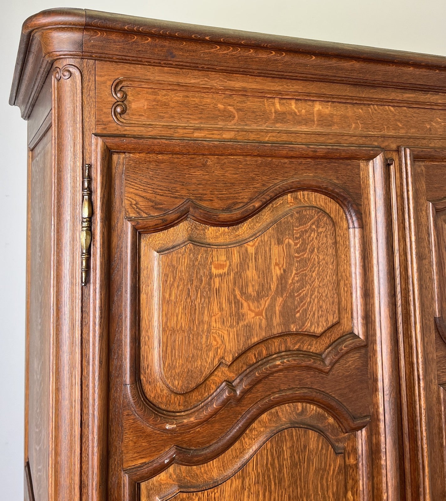 Wardrobe Vintage French Louis XVI Style Triple Door Oak Carved Armoire LOT 60783