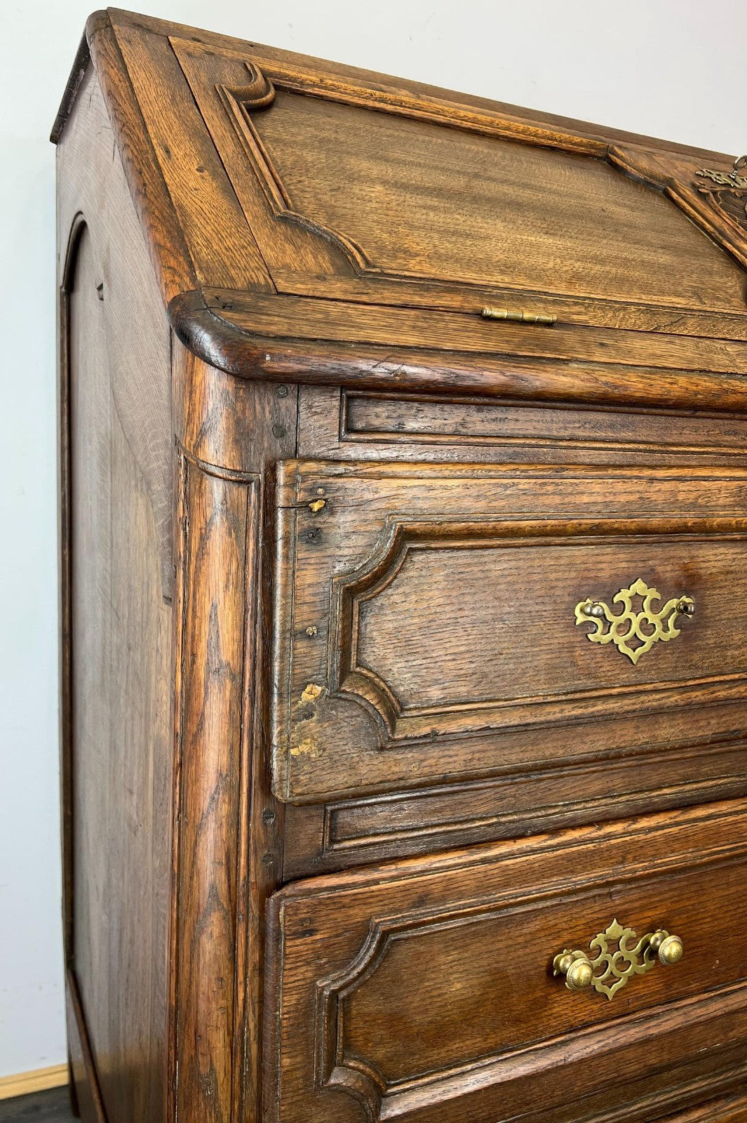 Chest of Drawers Vintage French Oak 3 Drawers Bureau Desk Cabinet LOT 216911