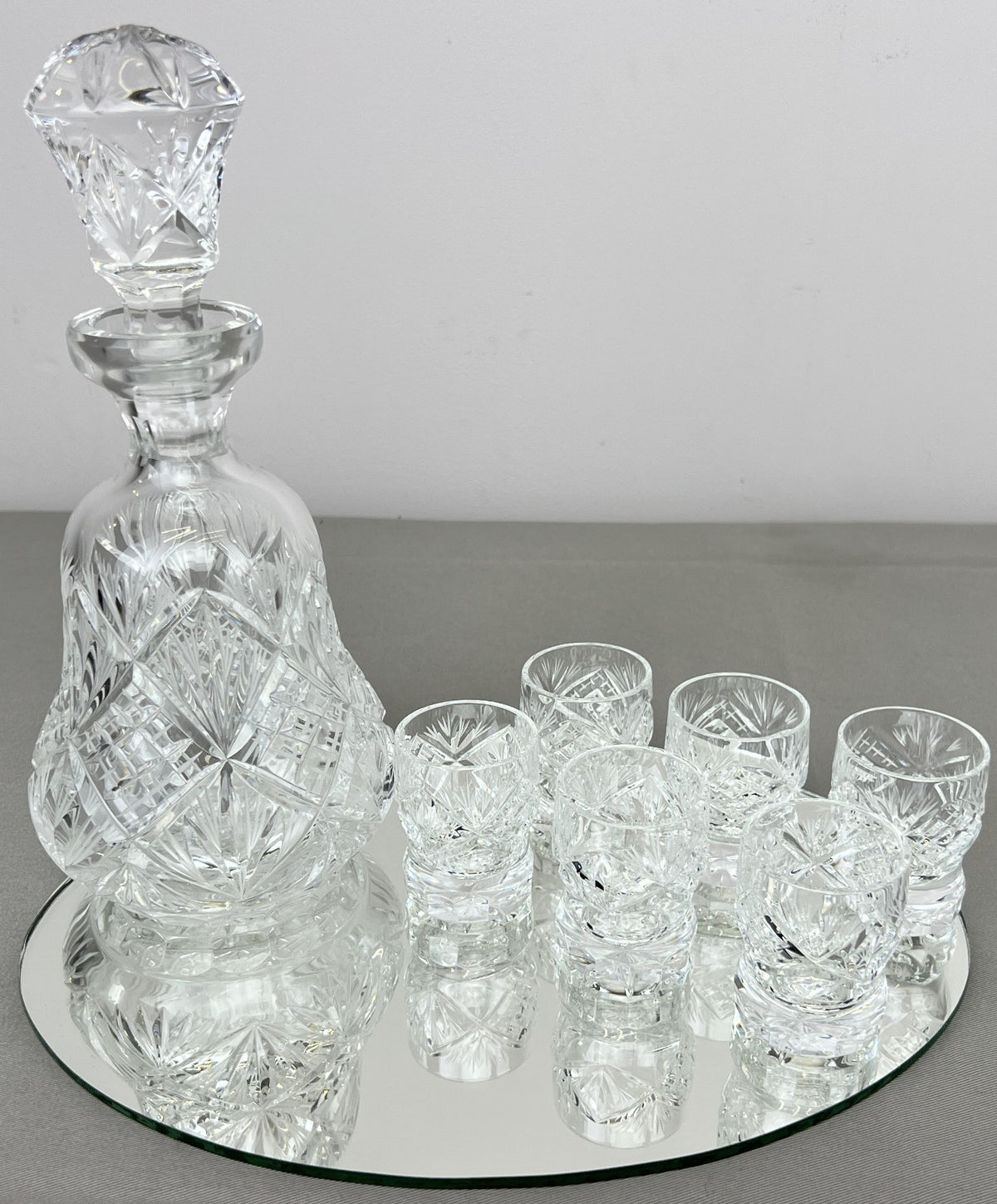 Carafe Set Vintage Style Crystal Cut 6 Shot Glasses and Tray LOT 6436