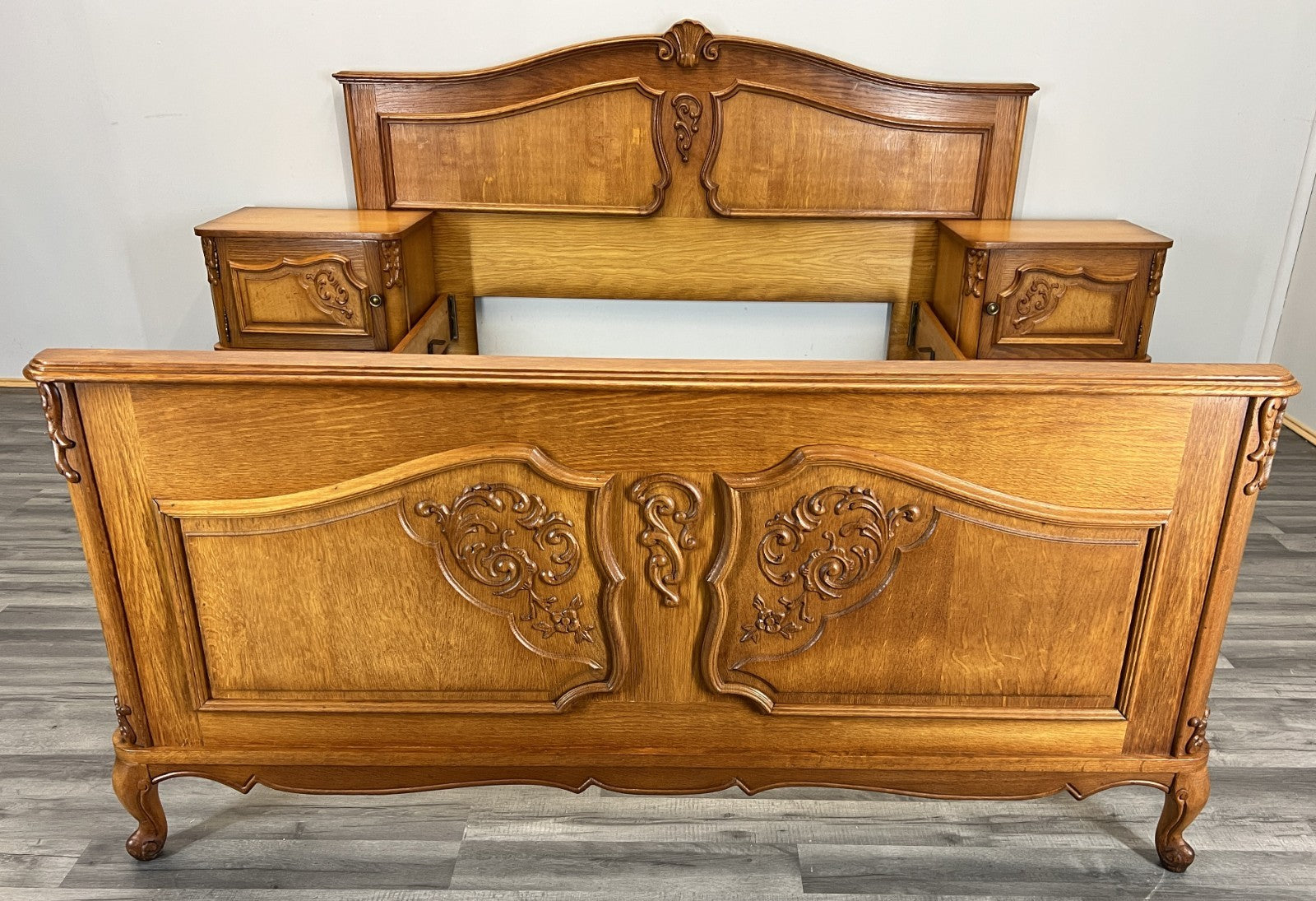 Bed Vintage French Louis XVI Double Bed Frame with Bedside Tables LOT 46282