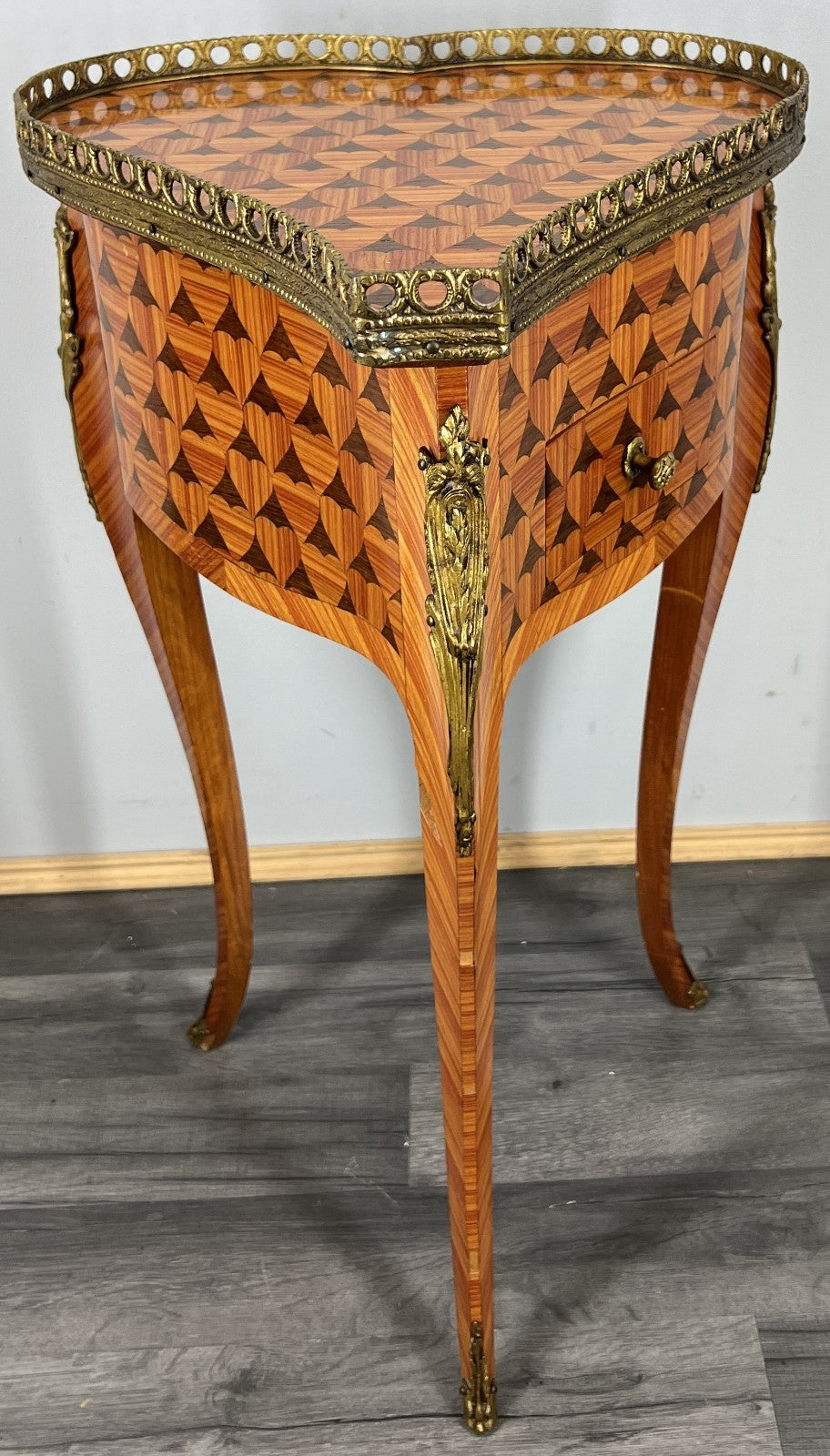 Cabinet Antique French Inlay Brass Trim Jewellery Table Sideboard LOT 42570