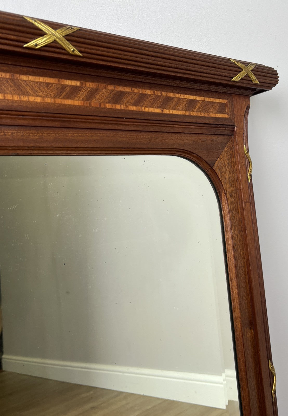 Mirror Antique French Walnut Wall Mirror Carved Decorative Frame LOT 61384