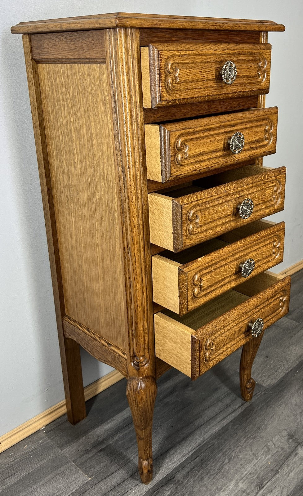 Chest of Drawers Vintage French Oak Louis XVI Style Carved Cabinet LOT 43232