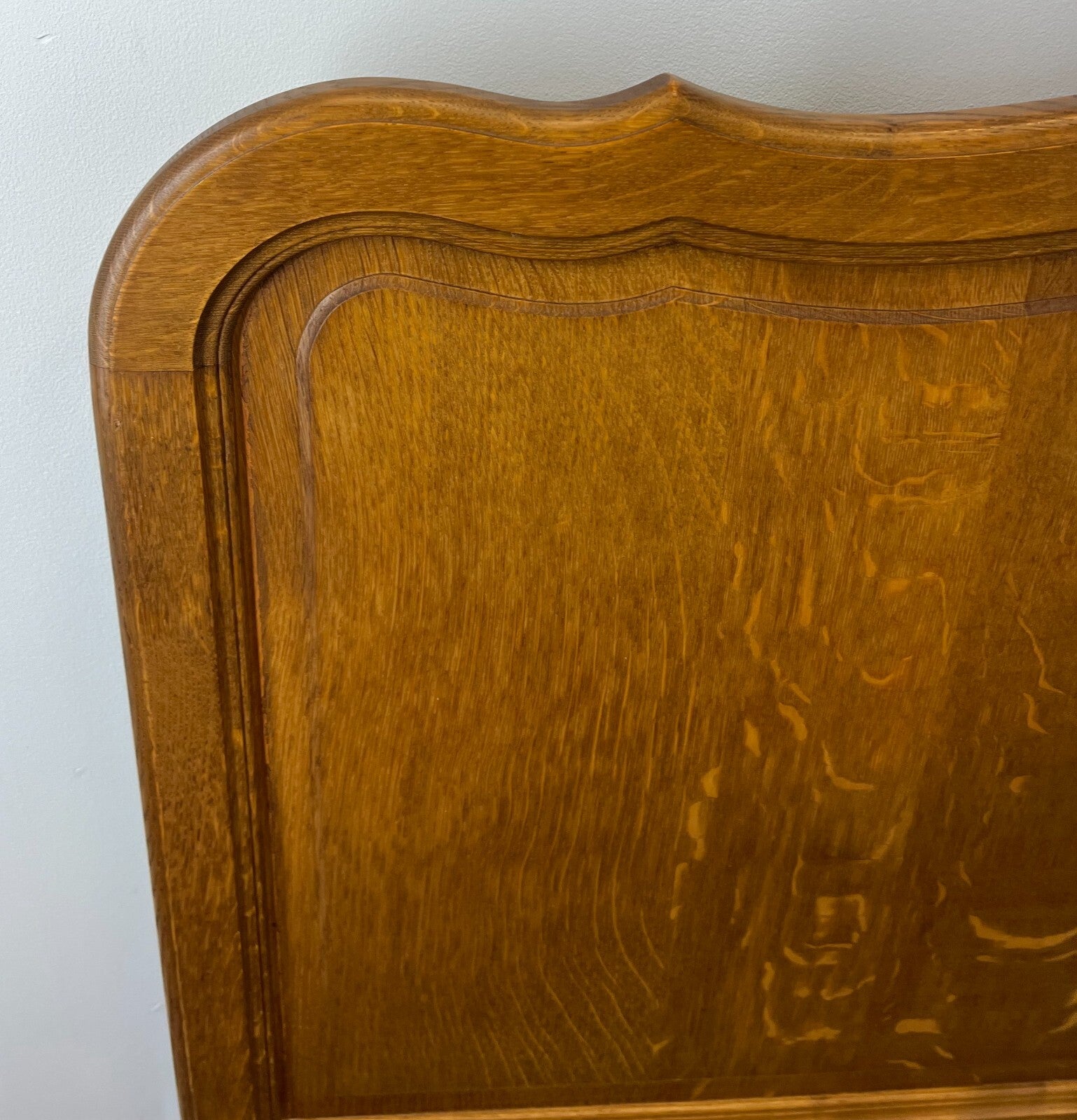 Bed Vintage French Louis XVI Double Bed Frame Oak Carved Headboard LOT 25209