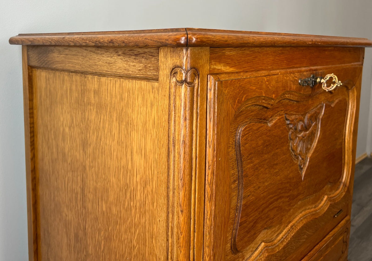 Cabinet Vintage French Louis XIV Style Bureau Sideboard Carved Cupboard LOT 35459