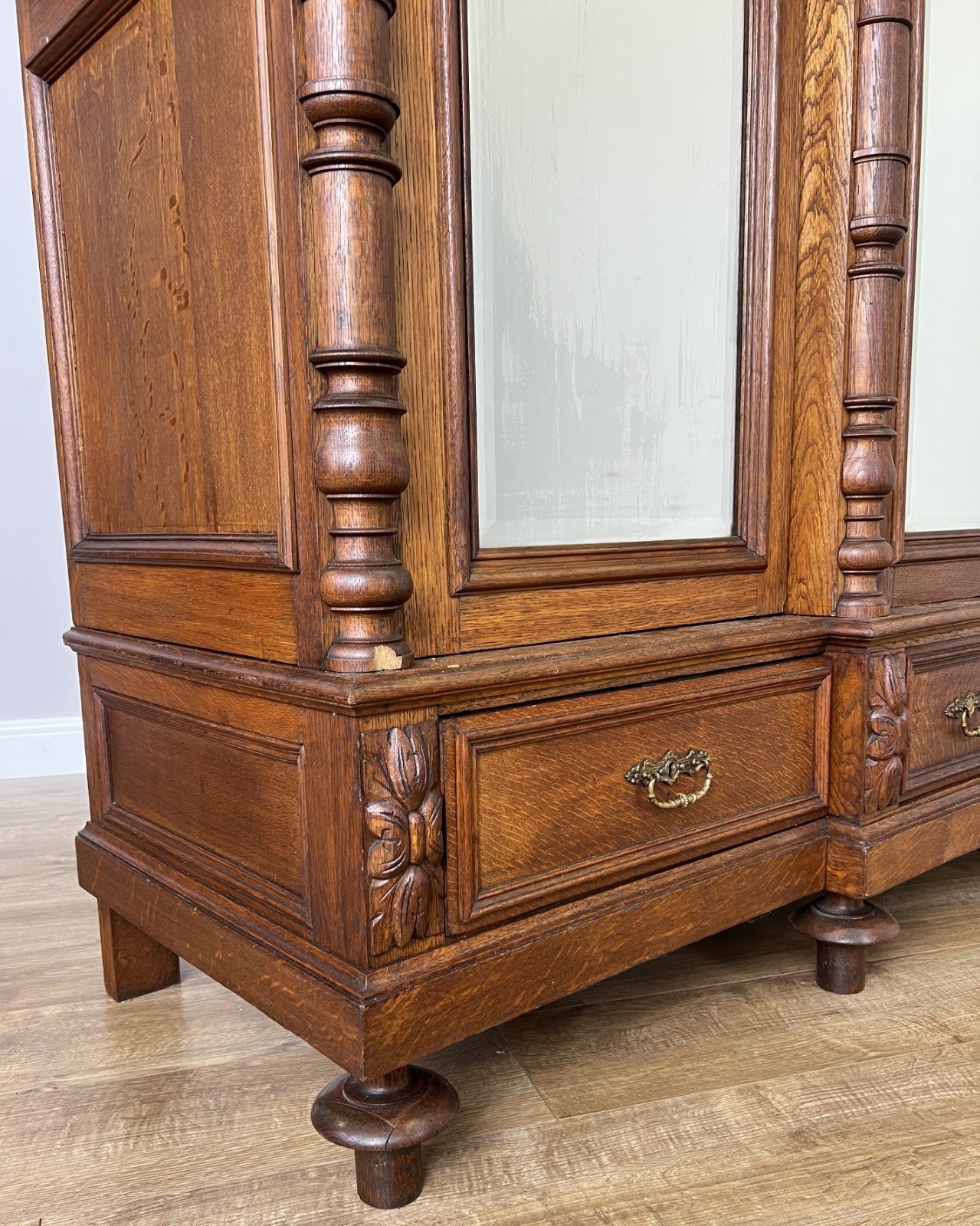 Wardrobe Antique French Style Oak Three Door Carved Mirrored Armoire LOT 62313