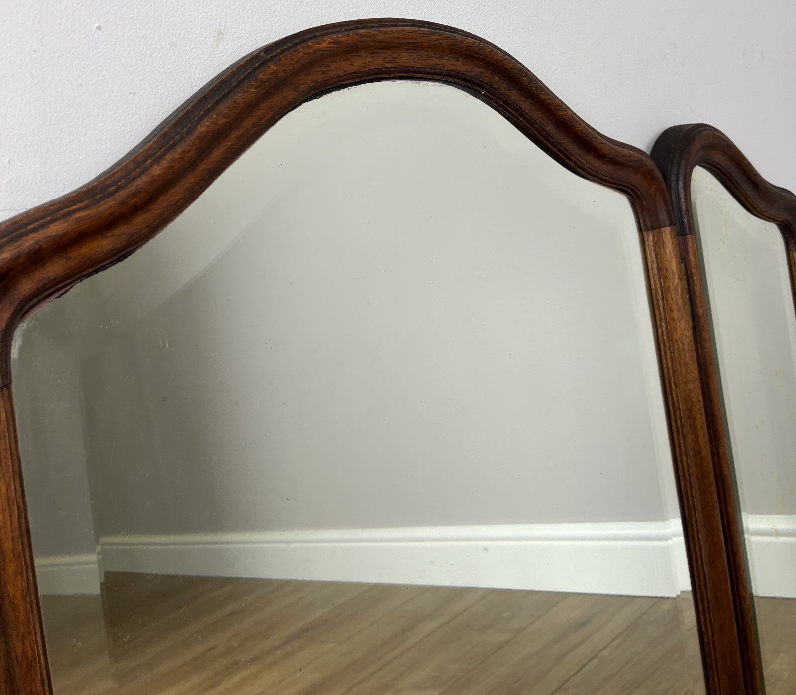Mirror Antique French Oak Triple Folding Carved Dressing Table Mirror LOT 61374