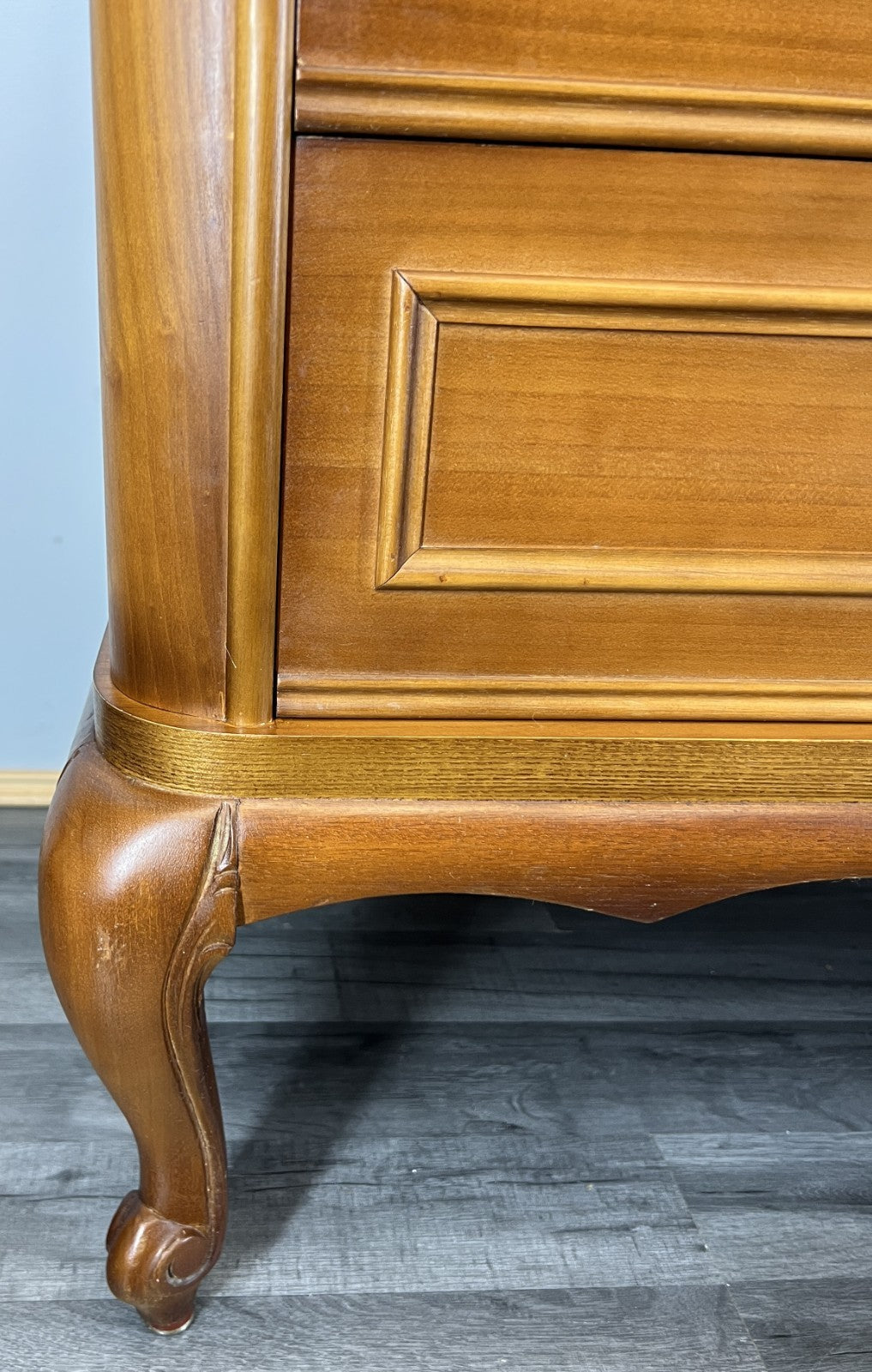 Chest of Drawers Vintage French Louis XVI 3 Drawers Carved Cabinet LOT 44575