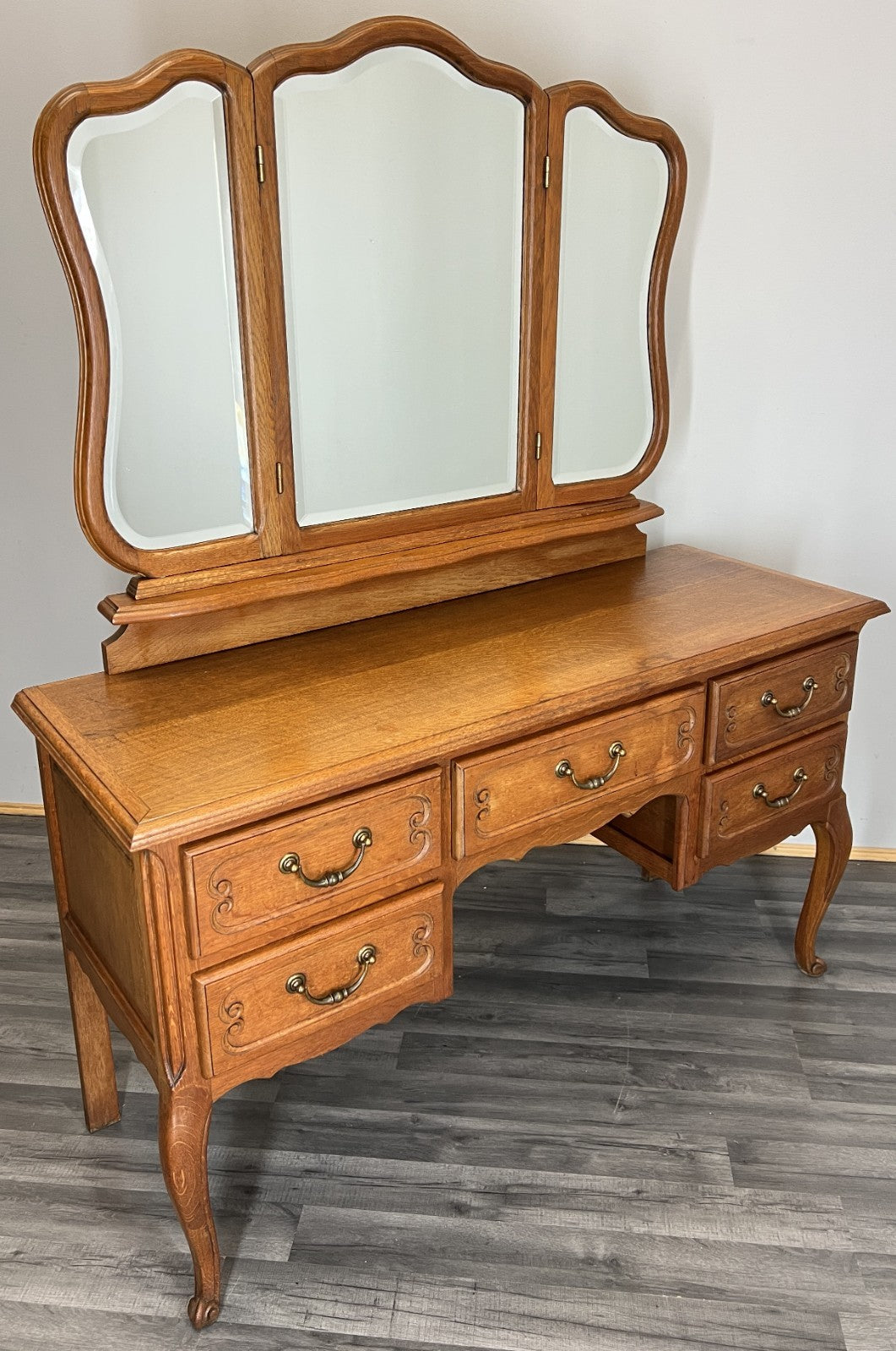 Vintage Dressing Table with Mirror French Oak Louis Vanity Table Makeup LOT 45170