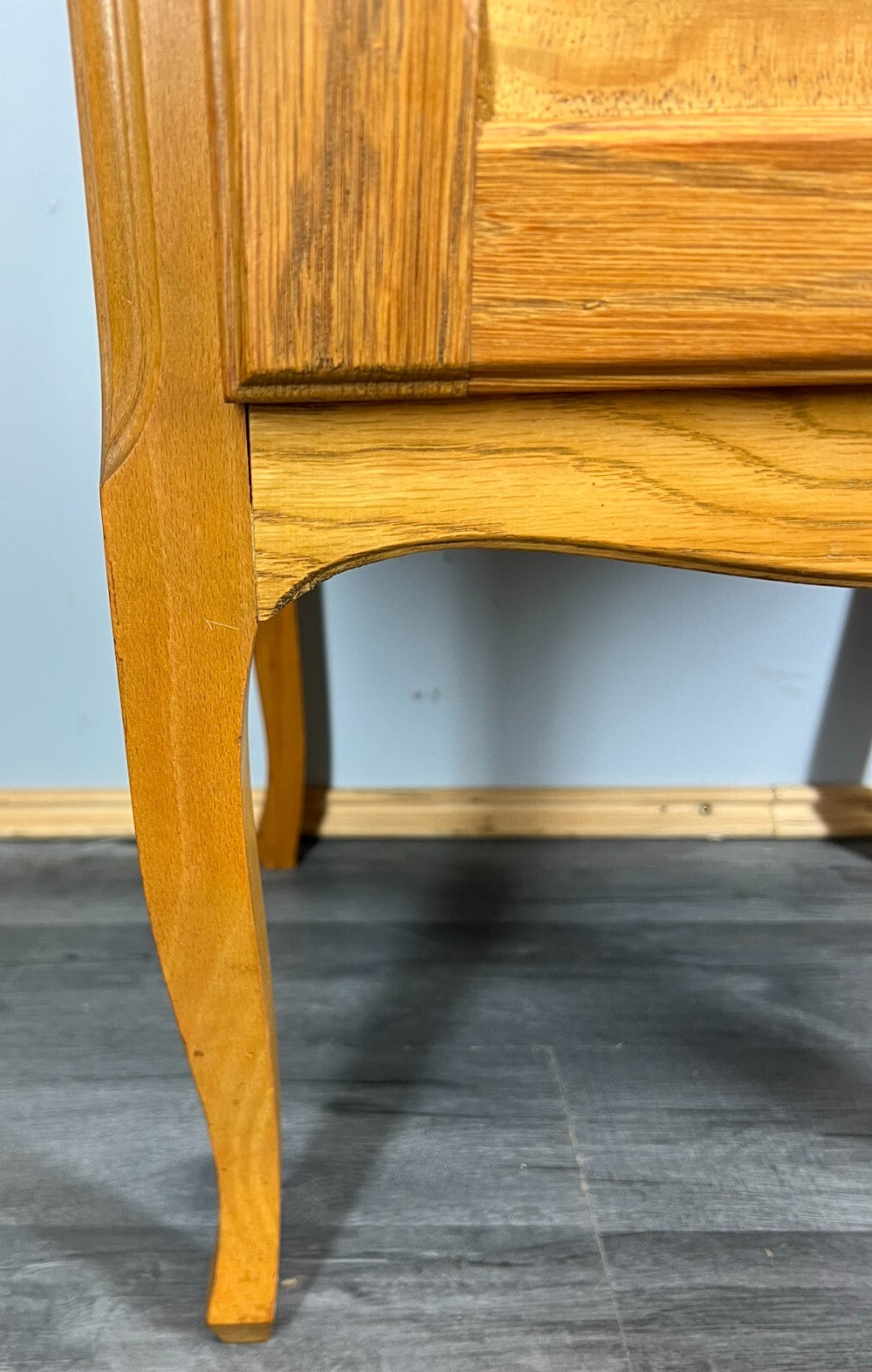 Bedside Table Vintage French Louis XVI Style Oak Cabinet Nightstand LOT 37285