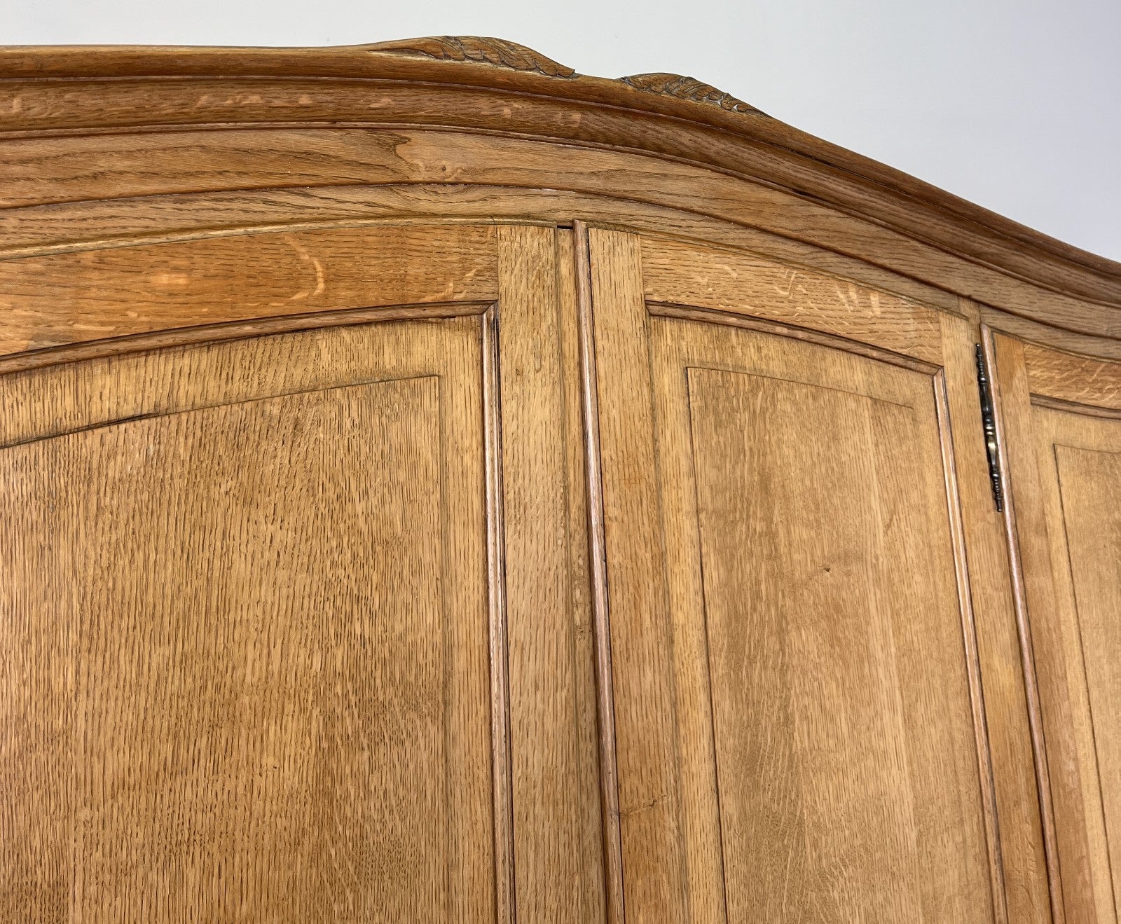 Wardrobe Vintage French Louis XVI Style Oak Four Door Carved Armoire LOT 61069