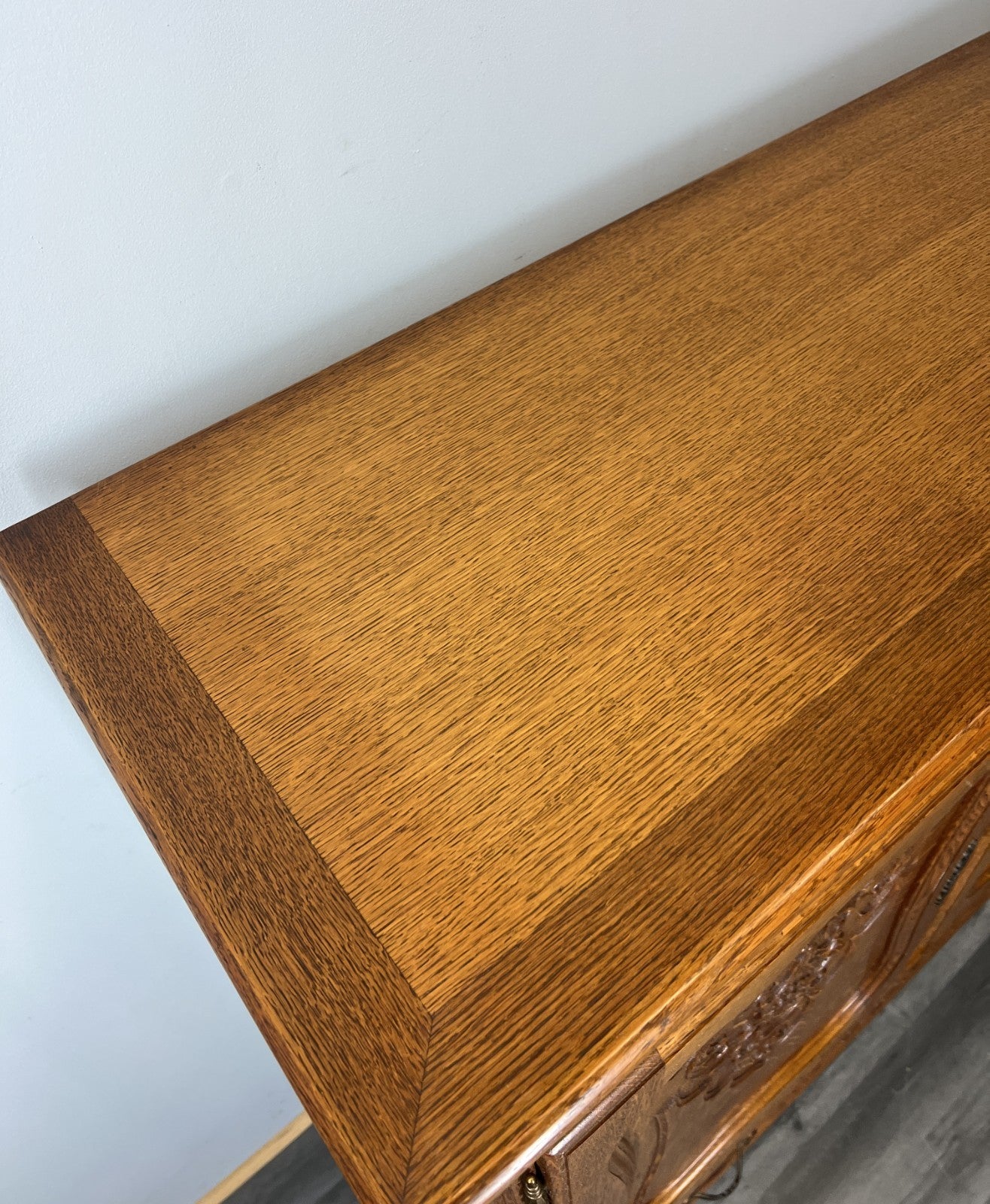 Cabinet Vintage French Louis Oak Carved 2 Doors Cupboard Drawer & Key LOT 44987