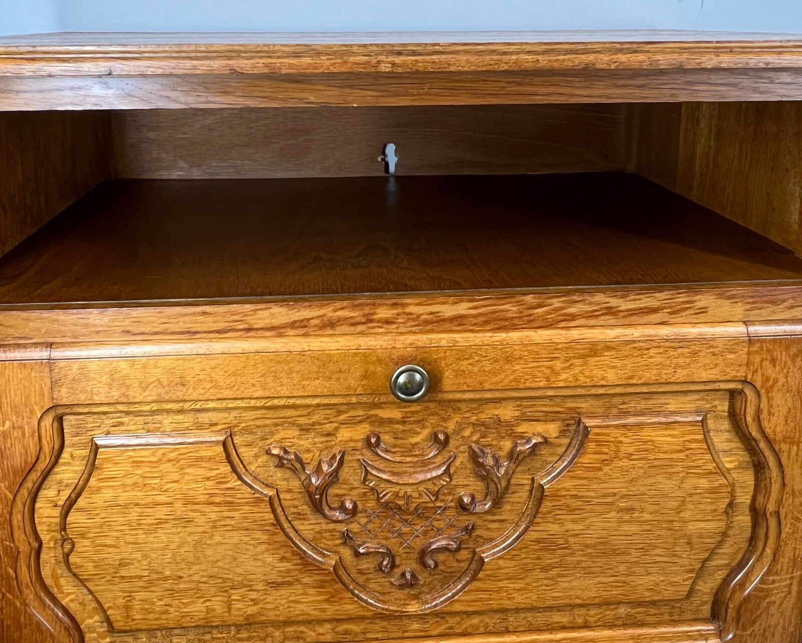 Cabinet Vintage French Louis XIV Storage Sideboard Carved Cupboard LOT 17999