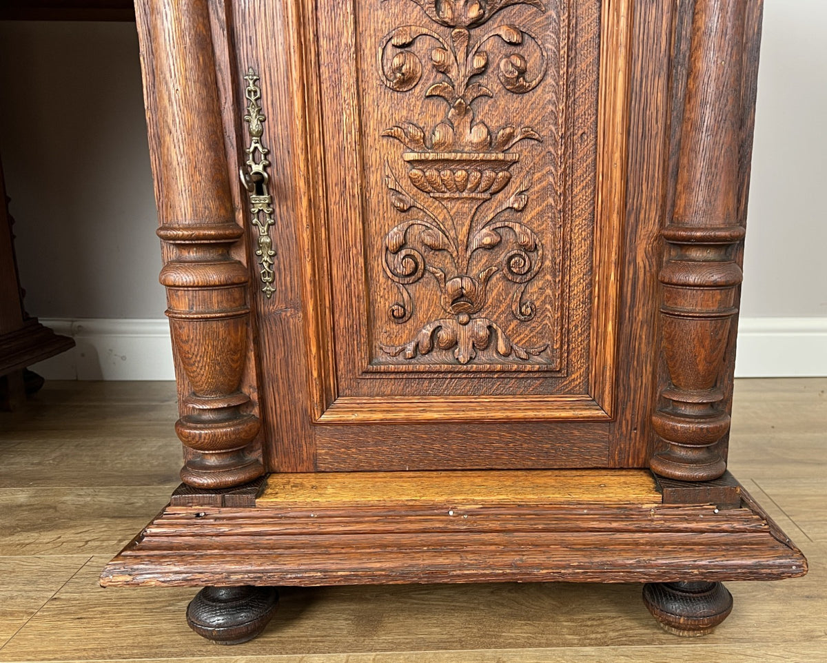 Desk Antique French Style Oak Double Sided Carved Pedestal Desk LOT 6514