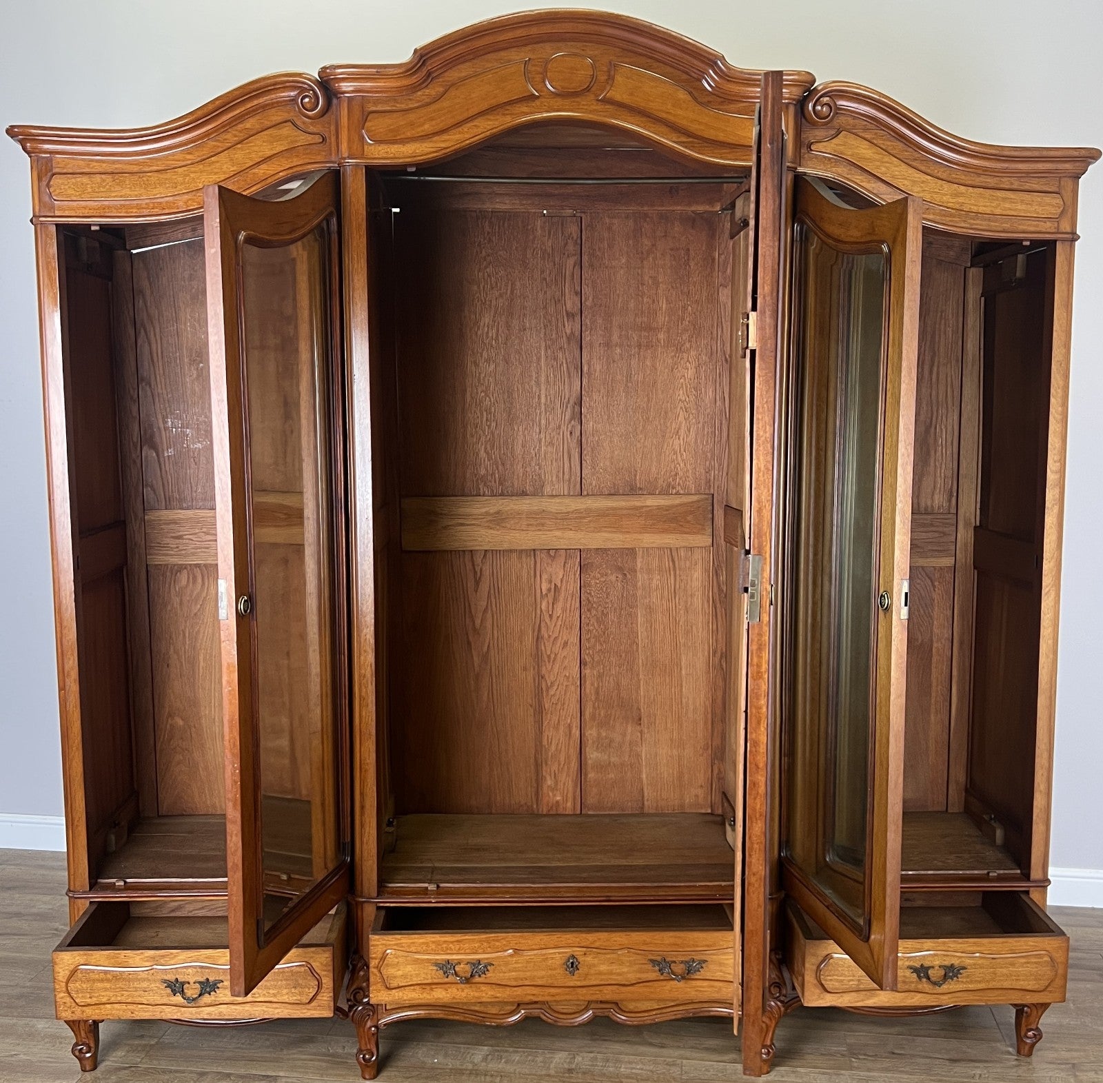 Wardrobe Antique French Mahogany Three Door Mirrored Carved Armoire LOT 612716