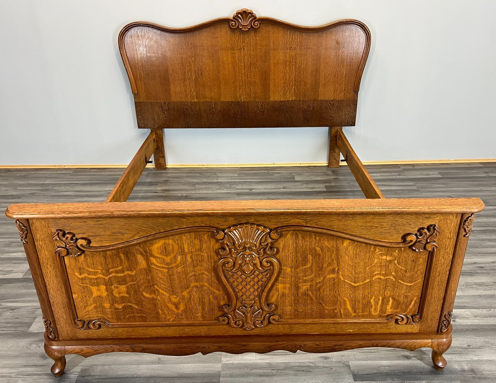 Bed - Vintage French Louis XV Double Bed Frame Carved Headboard  Lot 37080