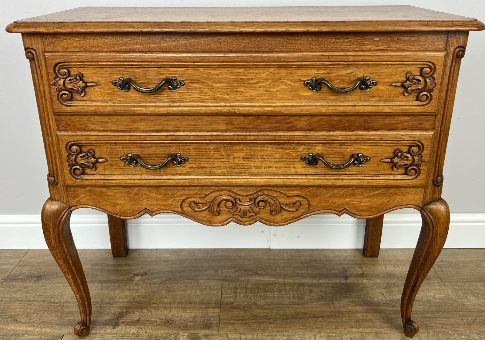 Chest of Drawers Vintage French Louis Oak 2 Drawers Carved Cabinet LOT 62322