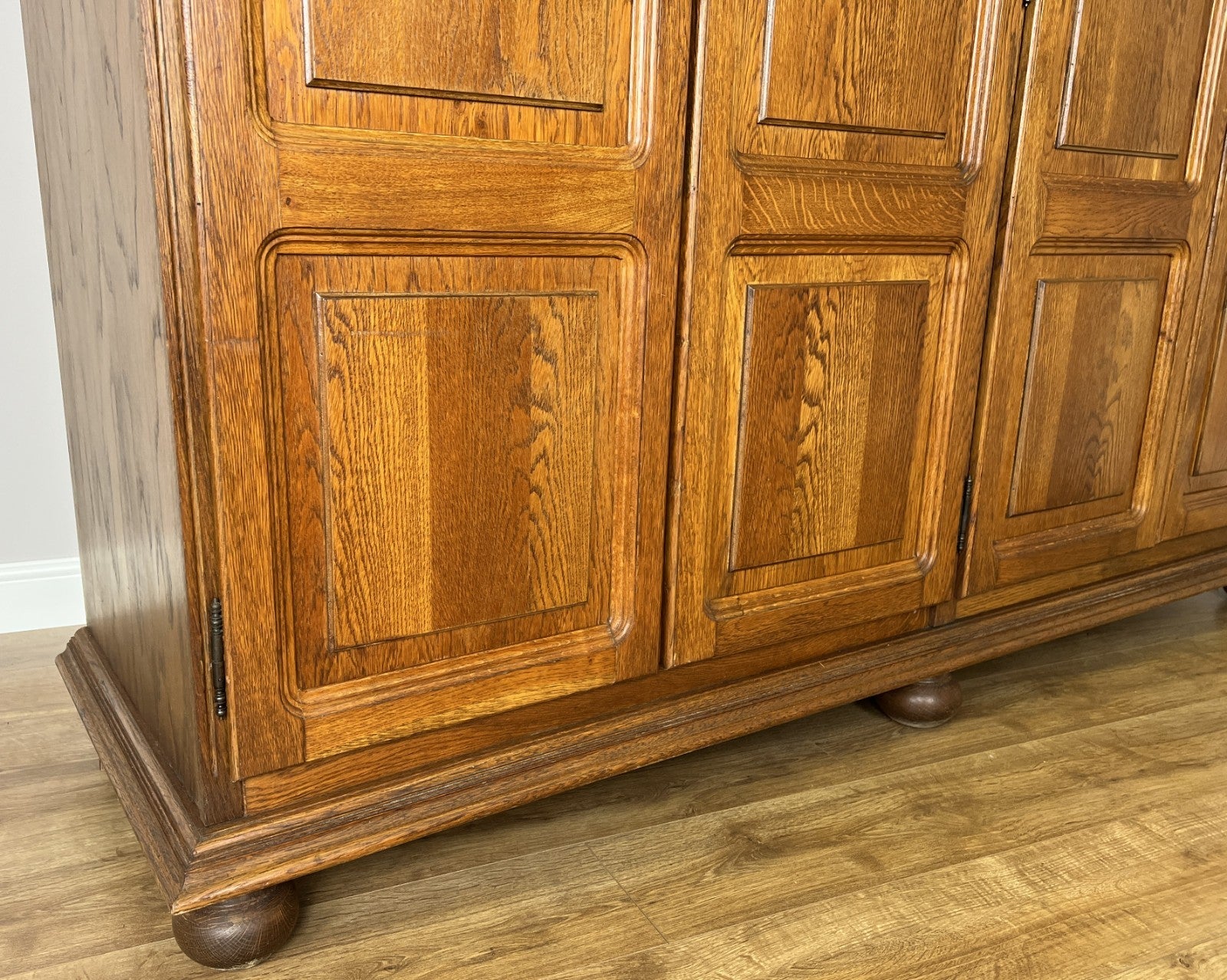 Wardrobe Vintage French Style Oak Four Door Carved Armoire Cabinet LOT 61584