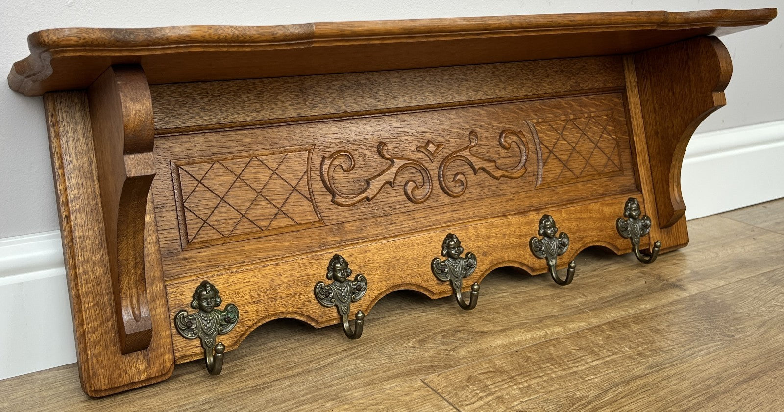 Coat Rack Vintage French Carved Oak Wall Mounted 5 Hooks Rack Hanger LOT 62101
