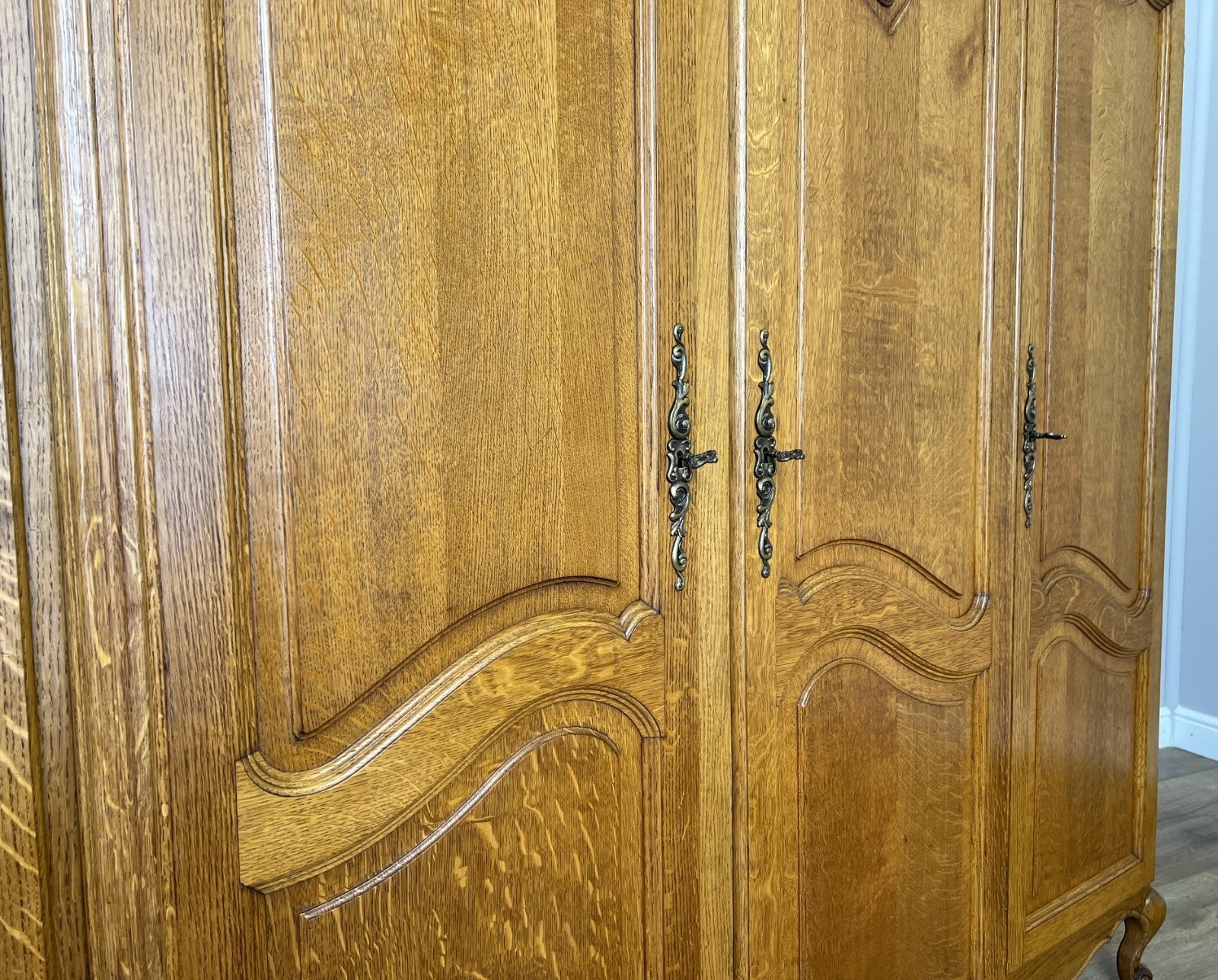 Wardrobe Vintage French Louis XVI Style Four Door Oak Carved Armoire LOT 49297