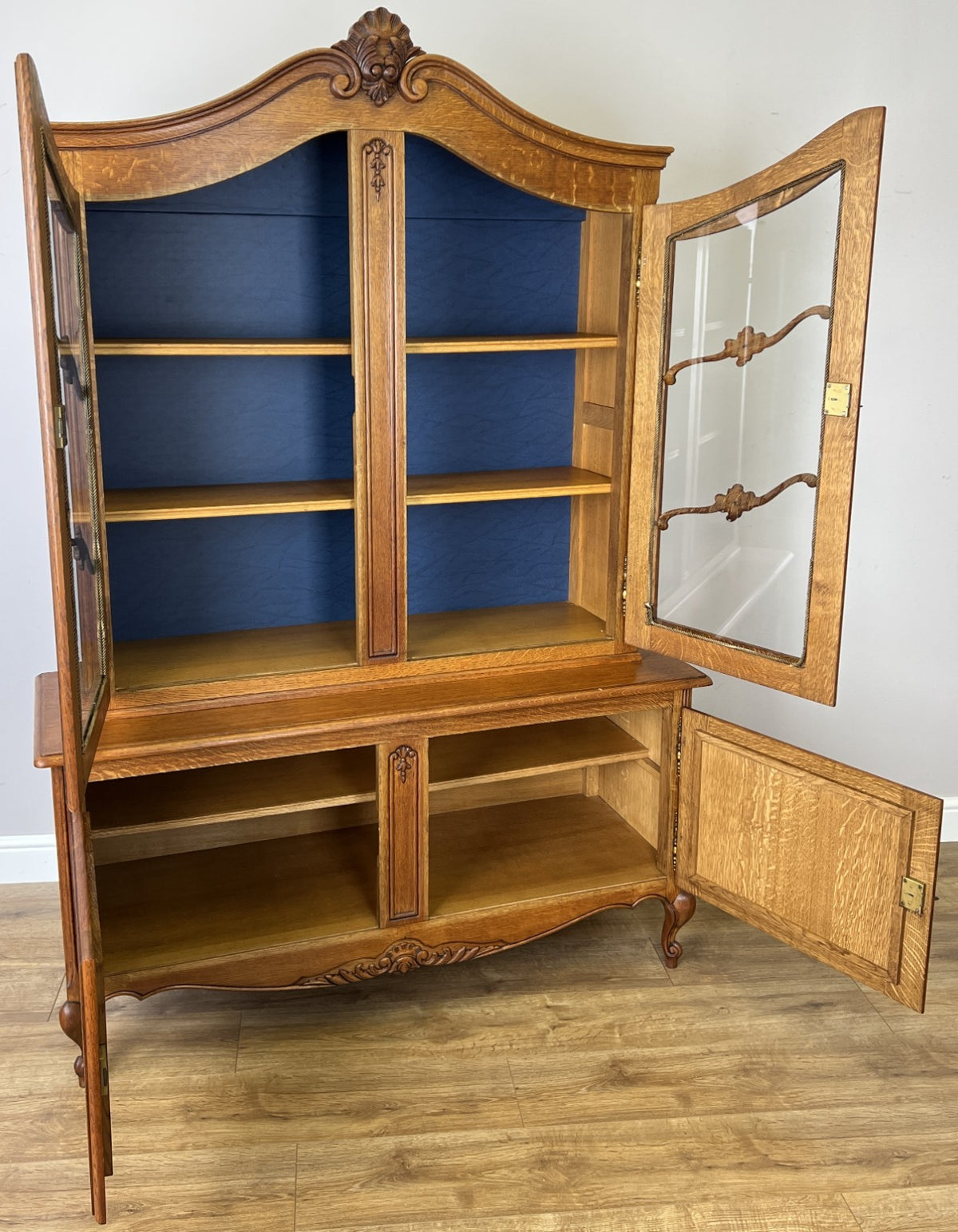 Bookcase Vintage French Louis Oak Glazed Display Cabinet Sideboard LOT 6546