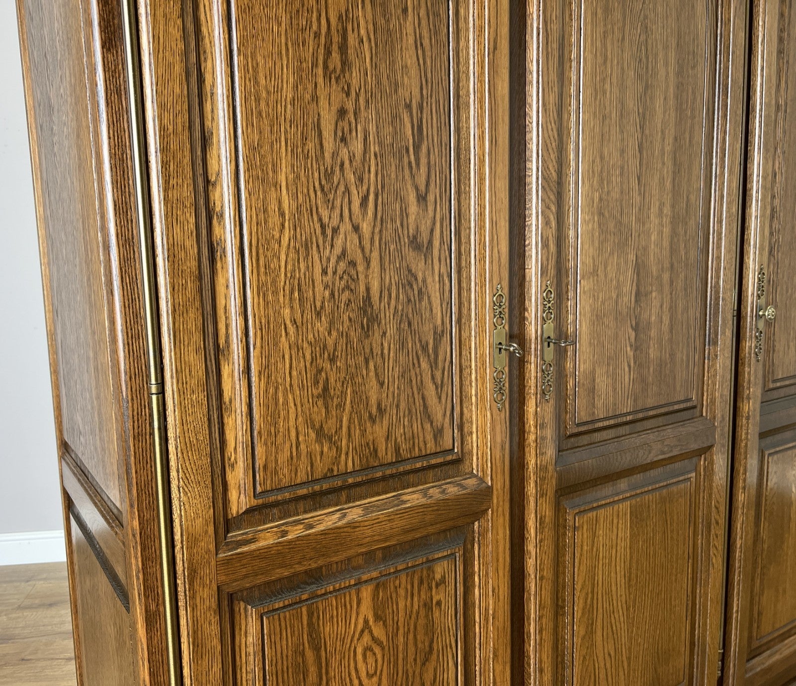 Wardrobe Vintage French Style Five Door Carved Armoire Cabinet LOT 61305