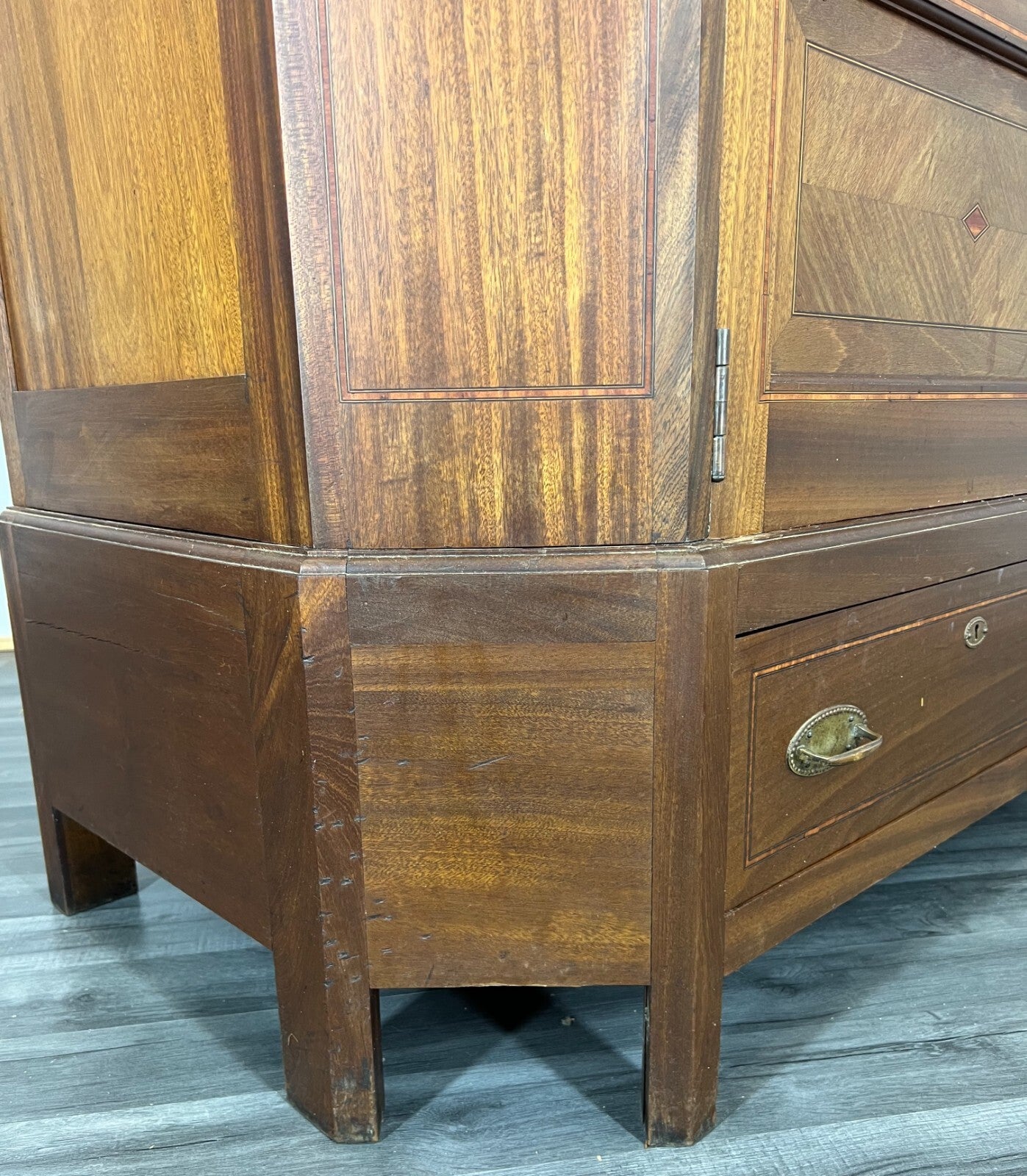 Wardrobe Antique French Style Two Door Mirrored Carved Armoire Cabinet LOT 22536