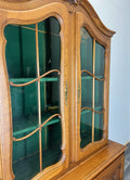 Bookcase Vintage French Louis XIV Style Oak Display Cabinet Sideboard LOT 44778
