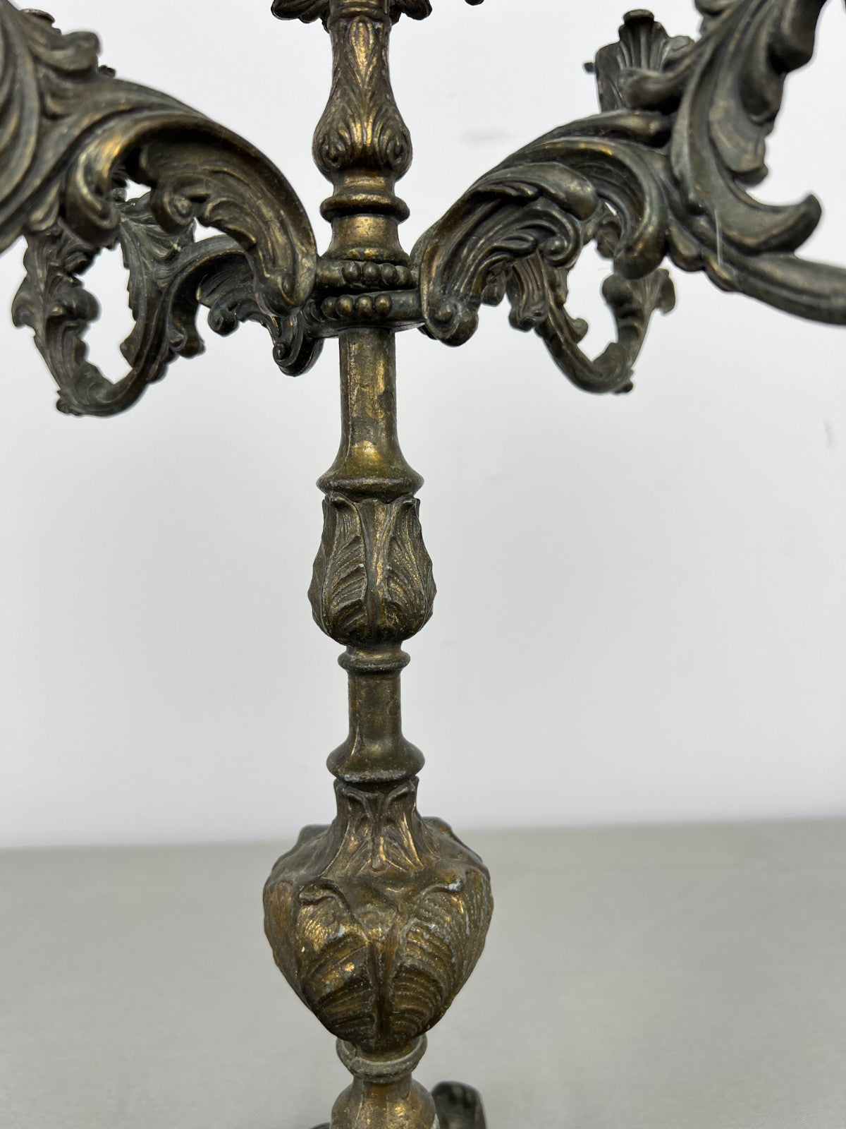 Candelabra Vintage French Style Metal Five Arm Ornate Candle Holder LOT 64246