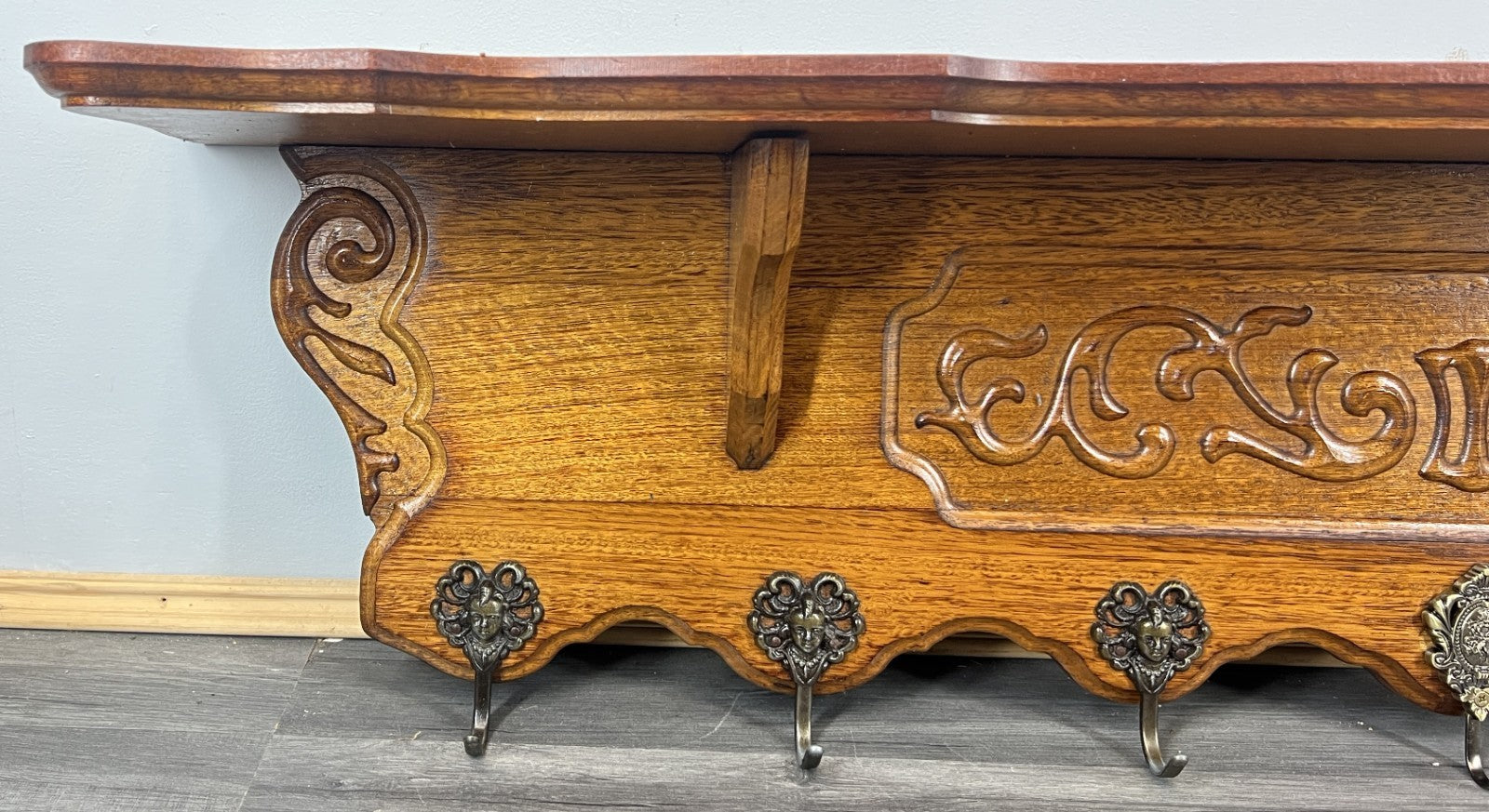 French Vintage Coat Rack Oak 7 Hooks Wall Shelf Carved Coat Hanger LOT 44923