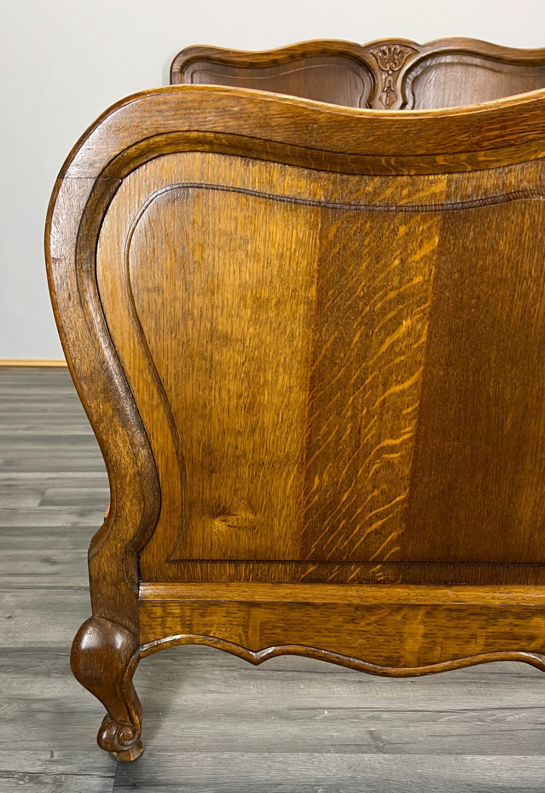 Bed Vintage French Louis XVI Style Oak Double Frame Carved Headboard LOT 27584