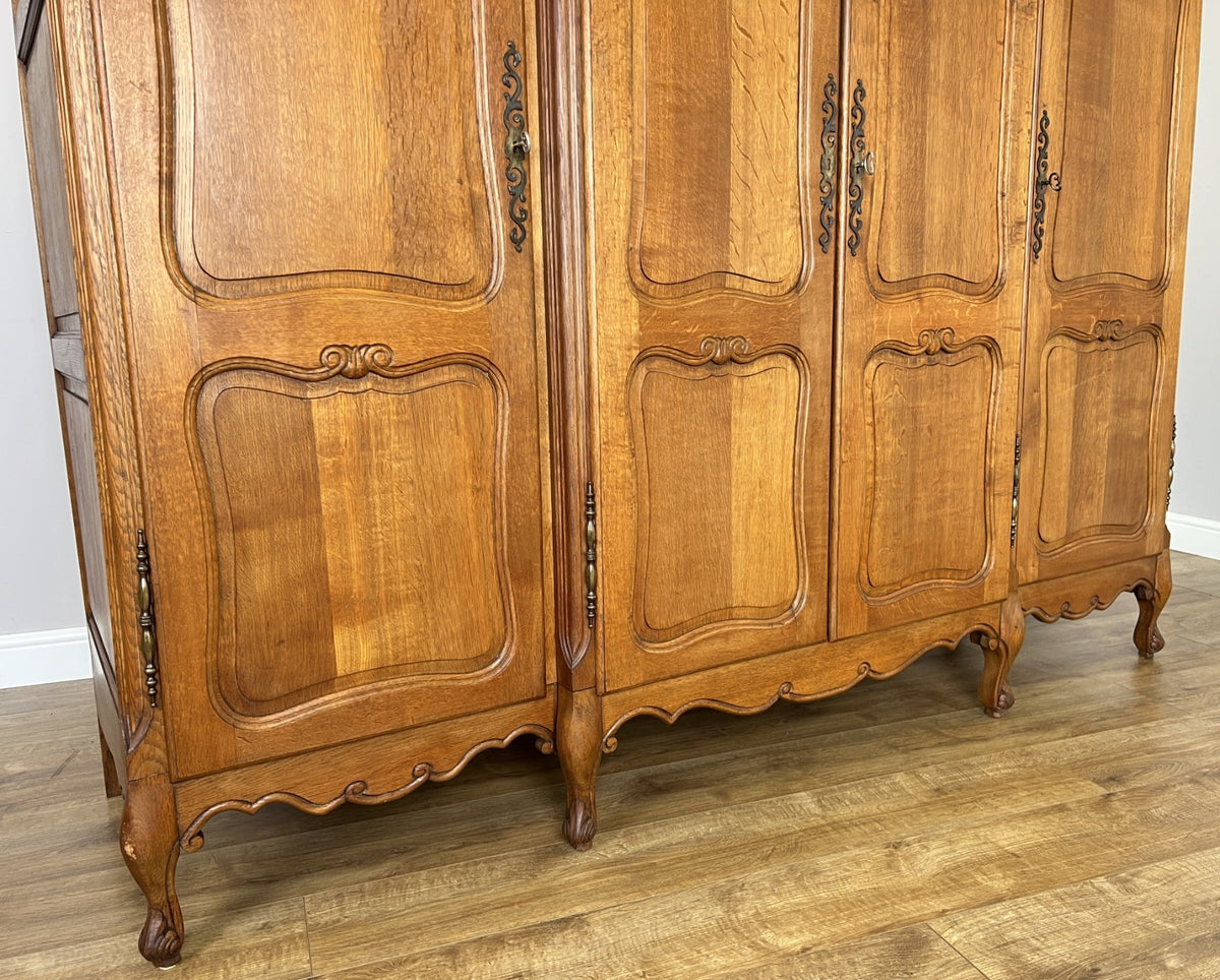 Wardrobe Vintage French Louis XVI Style Oak Four Door Carved Armoire LOT 6504