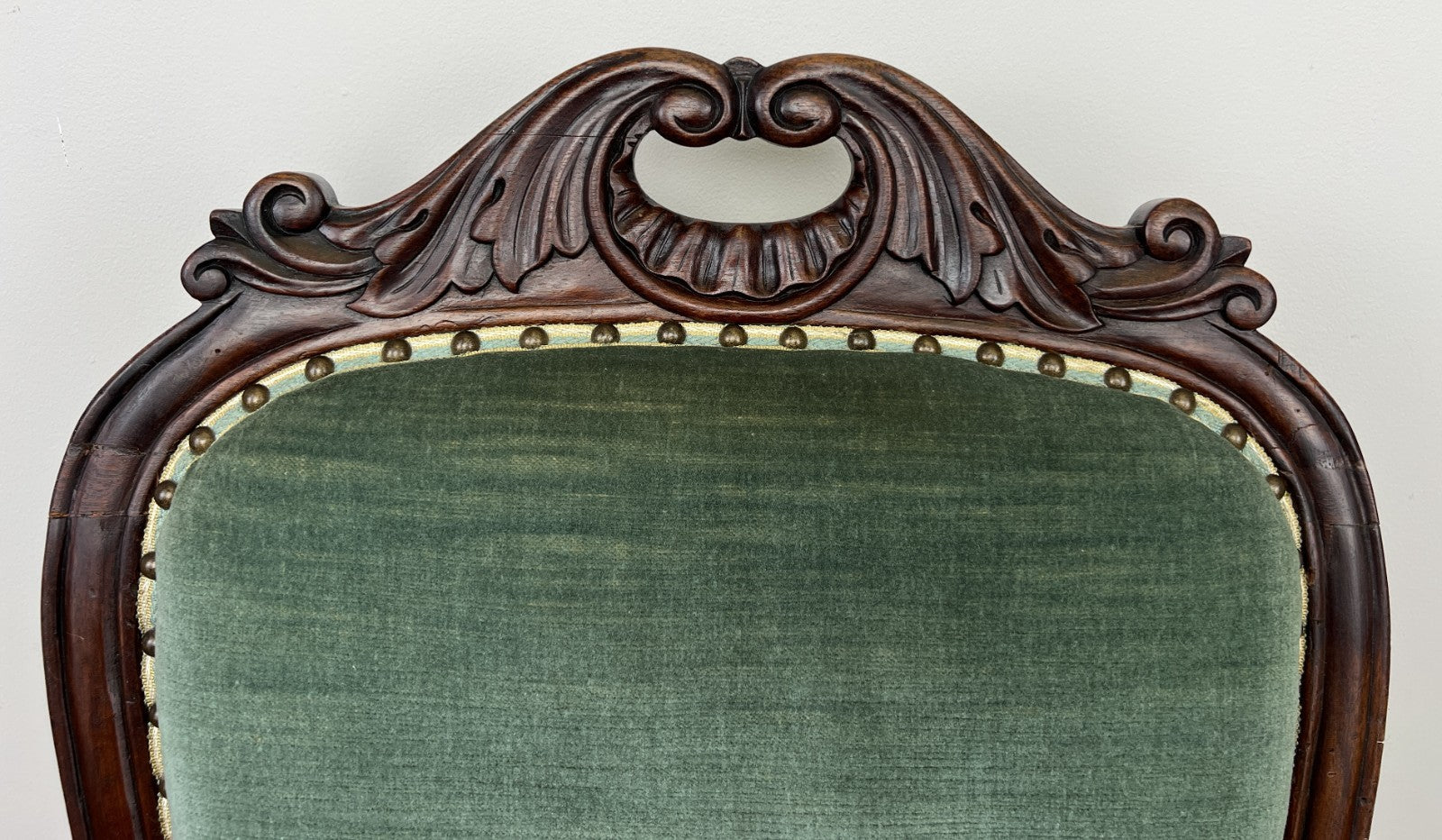 Armchair Antique French Style Walnut Upholstered Seat Carved Chair LOT 62862