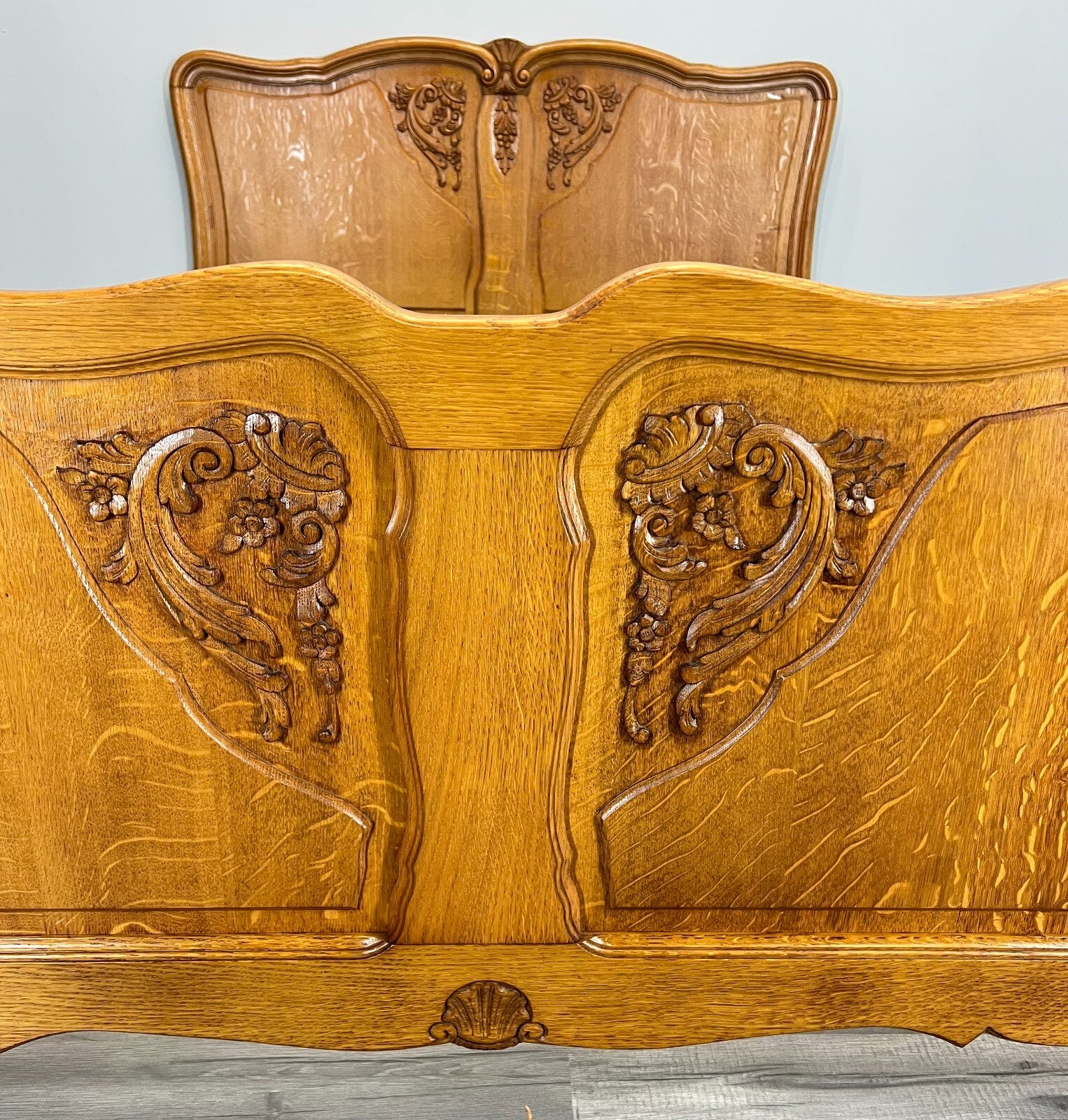 Bed Antique French Louis XVI Oak Double Bed Frame Carved Headboard LOT 36625
